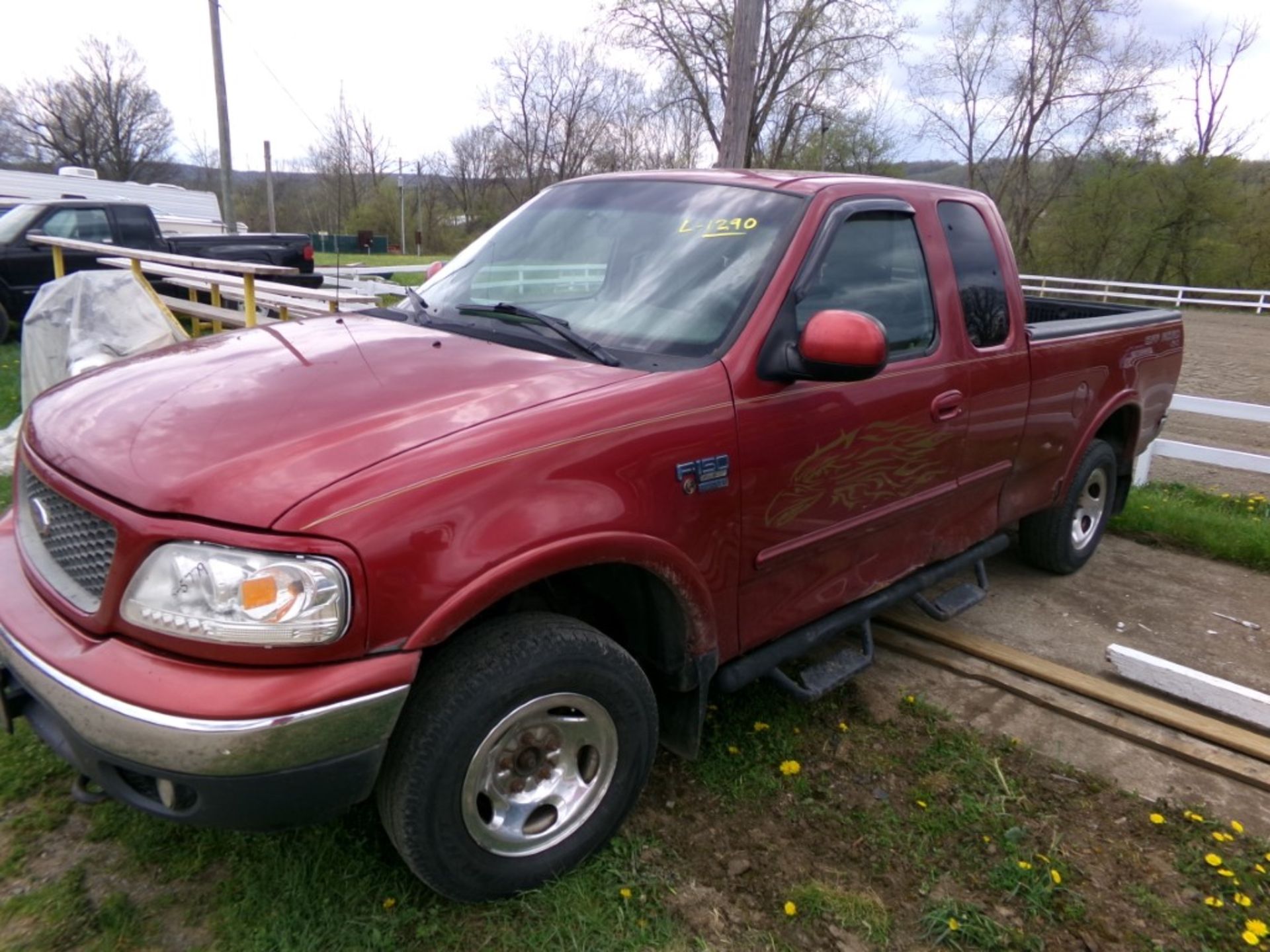 2001 Ford F150 4 x 4 Ext. Cab , Maroon, Auto, 4.6 New Crate Engine, 299,197 Miles, NEEDS COIL PACKS,