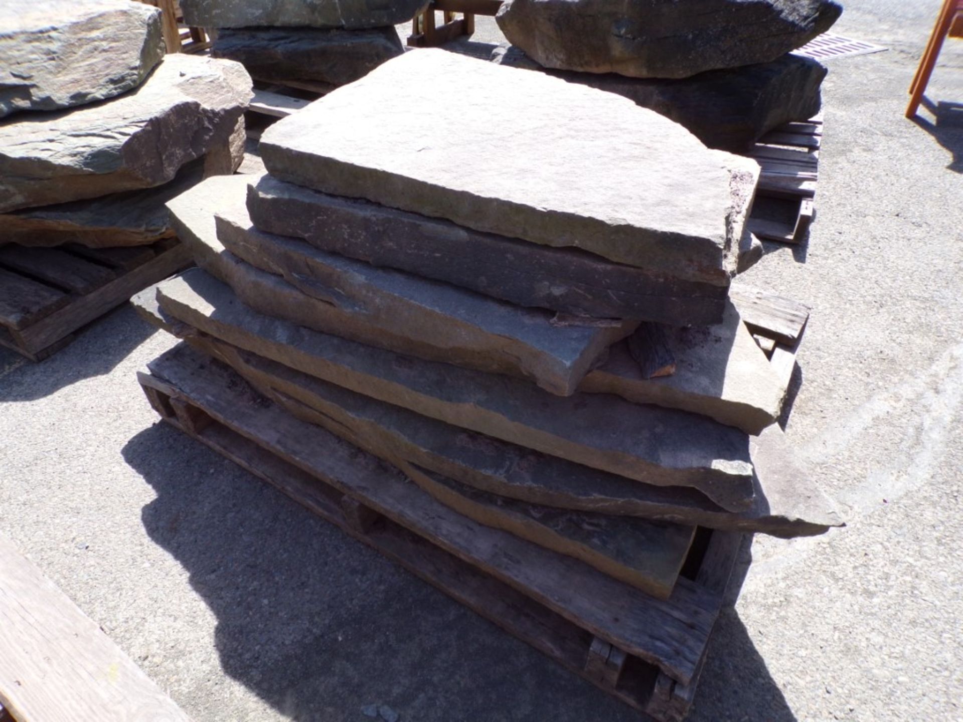 Pallet of (7) Flat Stepping Stones (4775)