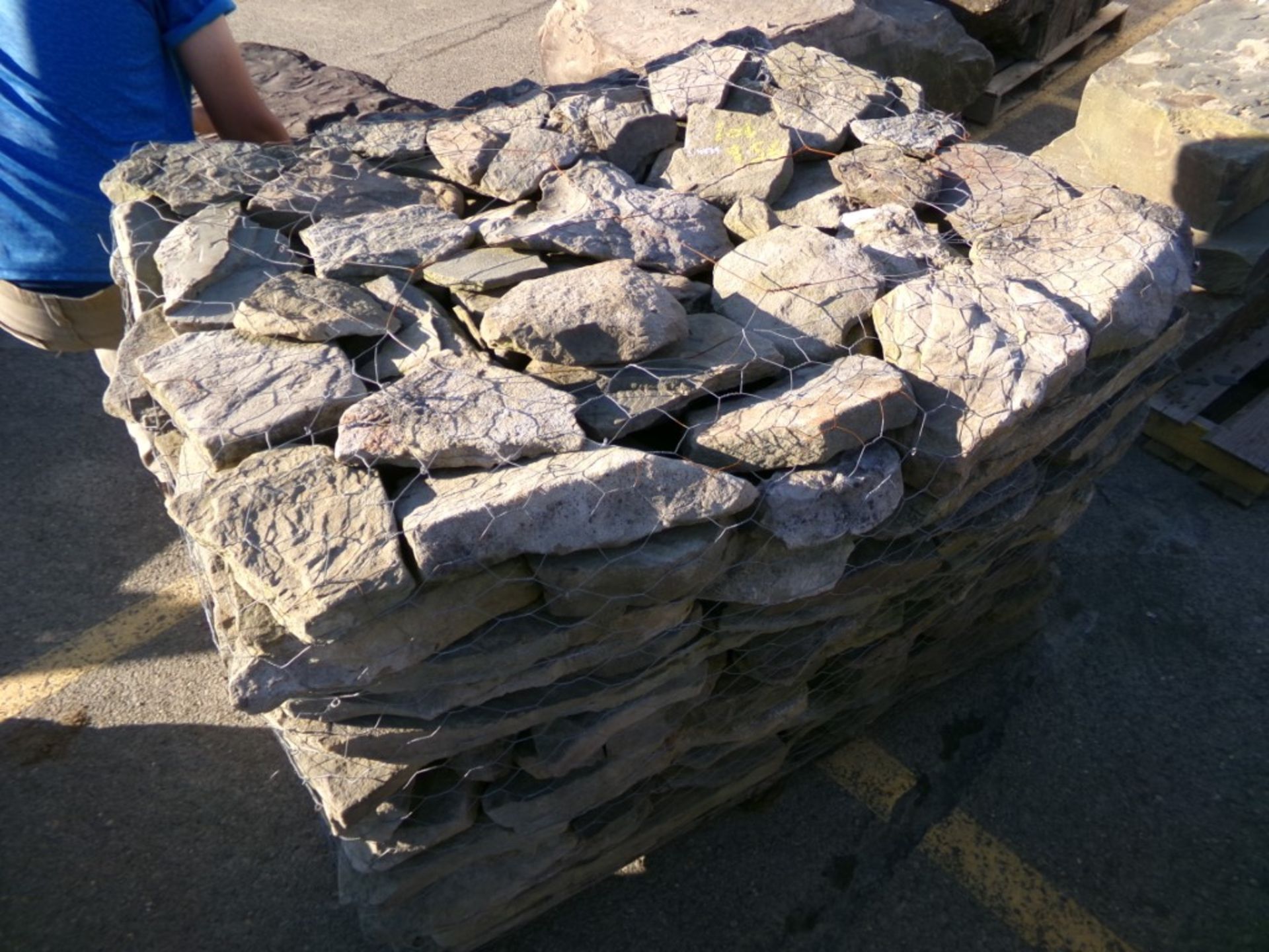 Pallet of Natural Field / Wall Stone (4779)