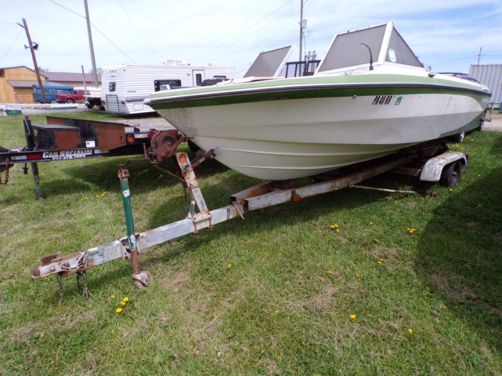 Glastron Closed Bow Fiberglass Boat on Tandem Axle Trailer, 302 Evinrude In Board V-8 (6024)