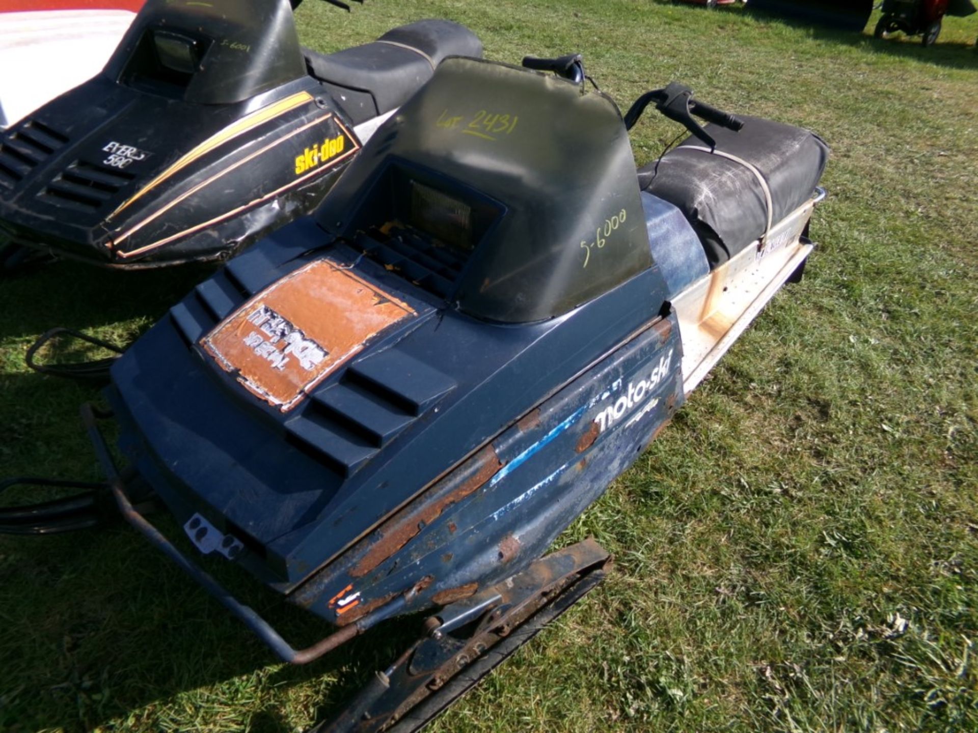 1980 Moto- Ski Mirage II Snowmobile, NOT RUNNING, 5732 Miles, VIN #: 512502293 - HAVE TRANSFERABLE