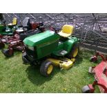 John Deere 425 Riding Mower w/54'' Deck, 20 Hp. V-Twin Engine, 580 Hours, s/n 055606, SMALL CRACK ON