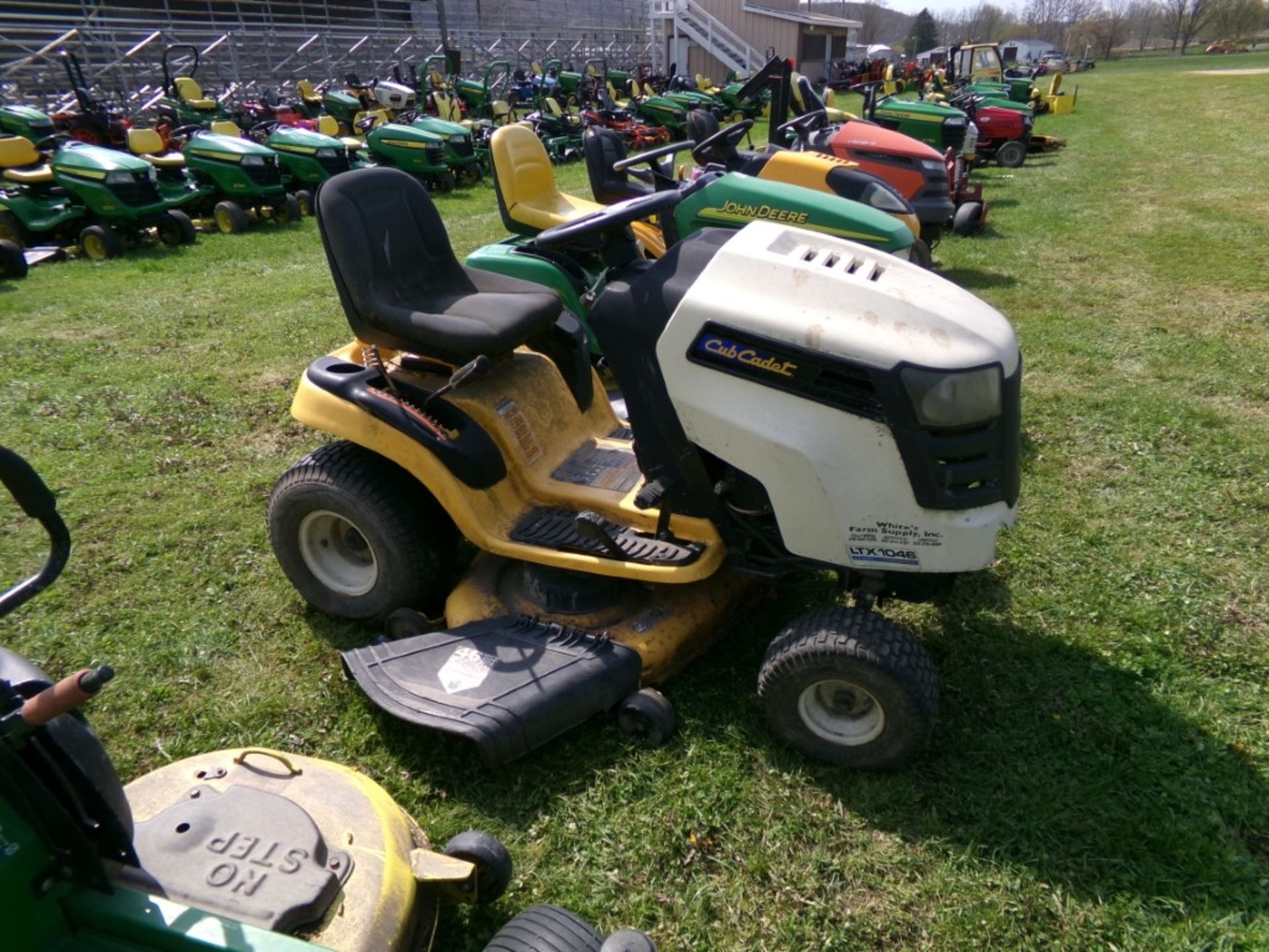 Cub Cadet LTX1046 with 46'' Deck, V-Twin, No Hrs., Ser. # H30112 (5327) - Image 2 of 2