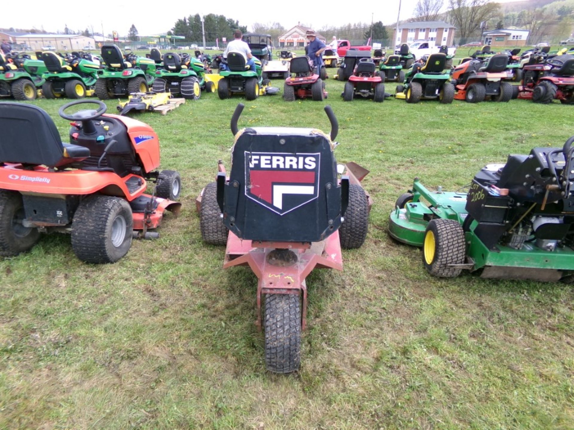 Ferris Pro Cut 22 3-Wheel Zero Turn w/61'' Front Mower, 22 HP Kohler Engine, 862 Hrs, Ser # 8244 ( - Image 3 of 3