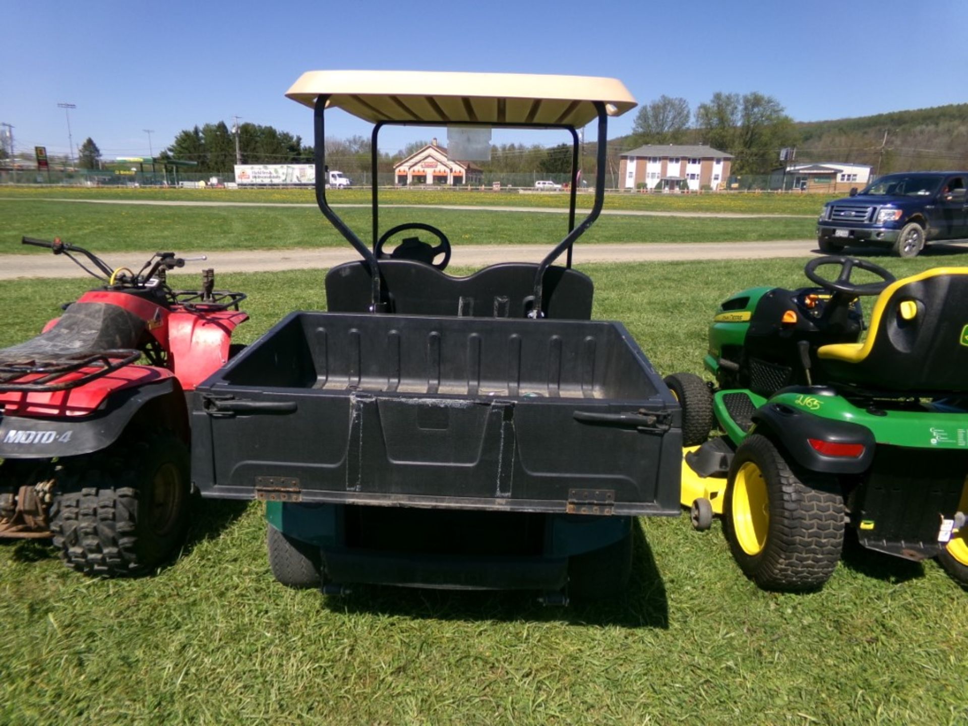 Green ''TXT 48'' EZ-Go Electric Golf Cart, Canopy, Poly Utility Box, Charger Under the Seat (5166) - Image 3 of 3