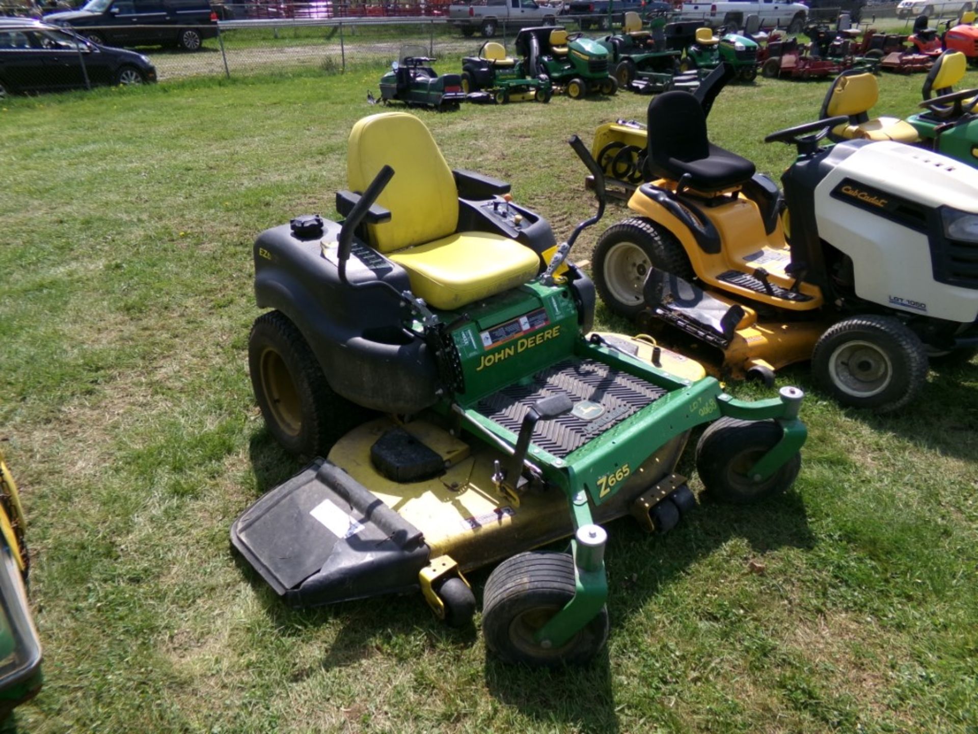 John Deere Z-65 Zero Turn with 60'' Deck, 24 HP Engine, _____Hrs., Ser.# 152458 (4784) - Image 2 of 2