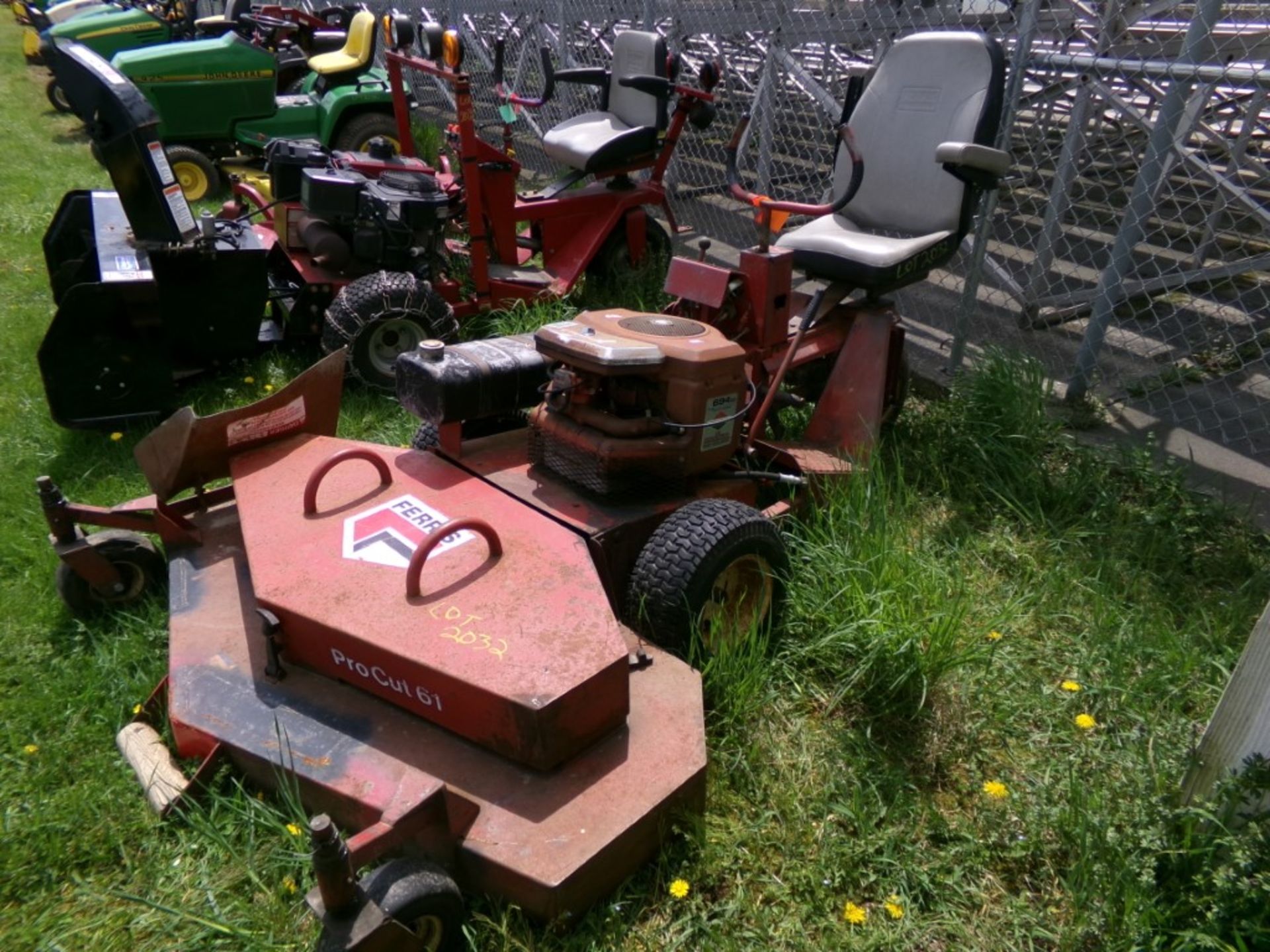 Ferris Commercial PC61 Three-Wheel Zero Turn Front Mower, 18 Hp. Briggs & Stratton Engine, 61''