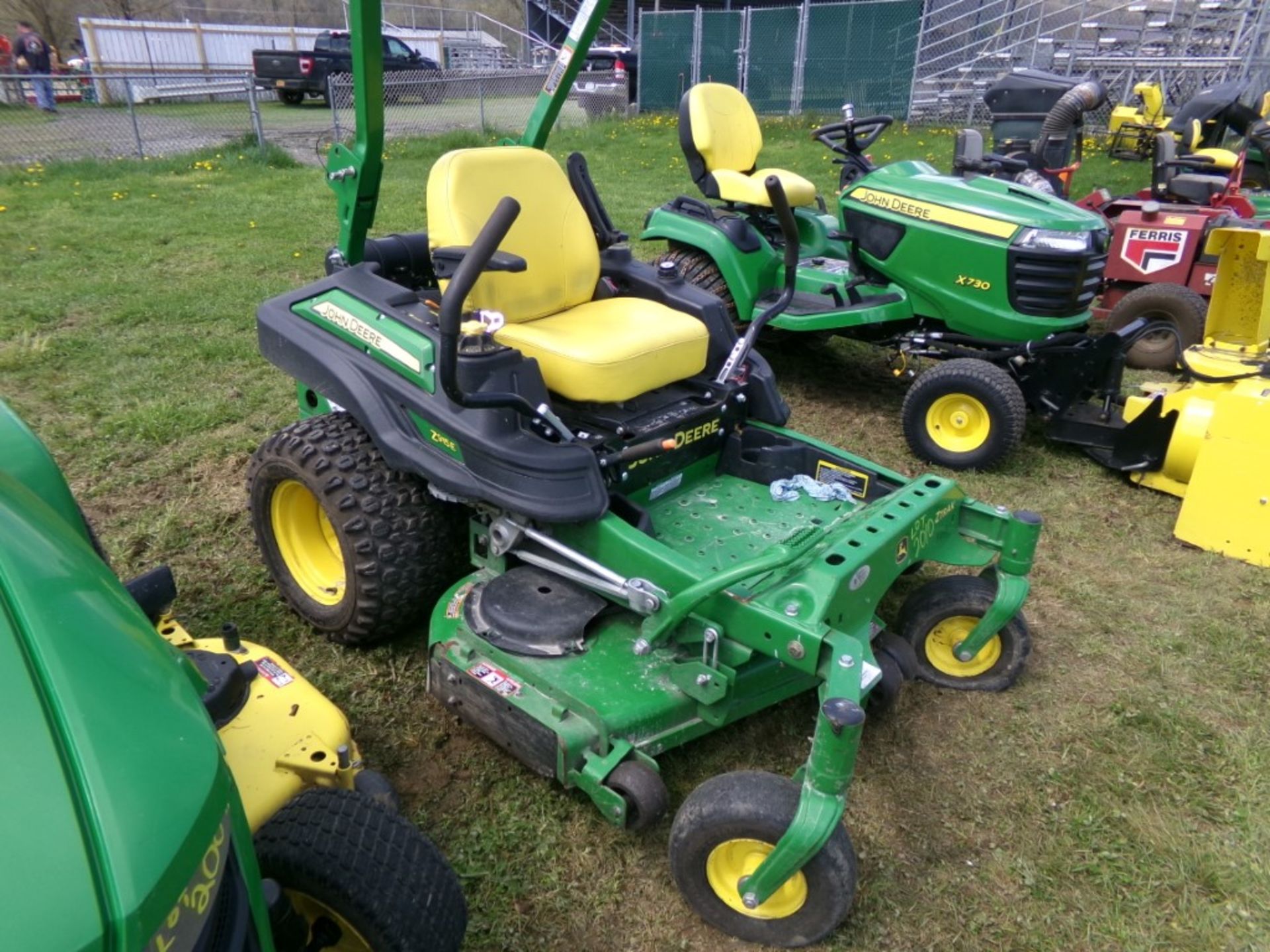 John Deere Z915E Commercial Zero Turn Mower with 54'' 7 Iron Deck, ROPS, 25 HP, 731 Hrs.(5128) - Image 2 of 3
