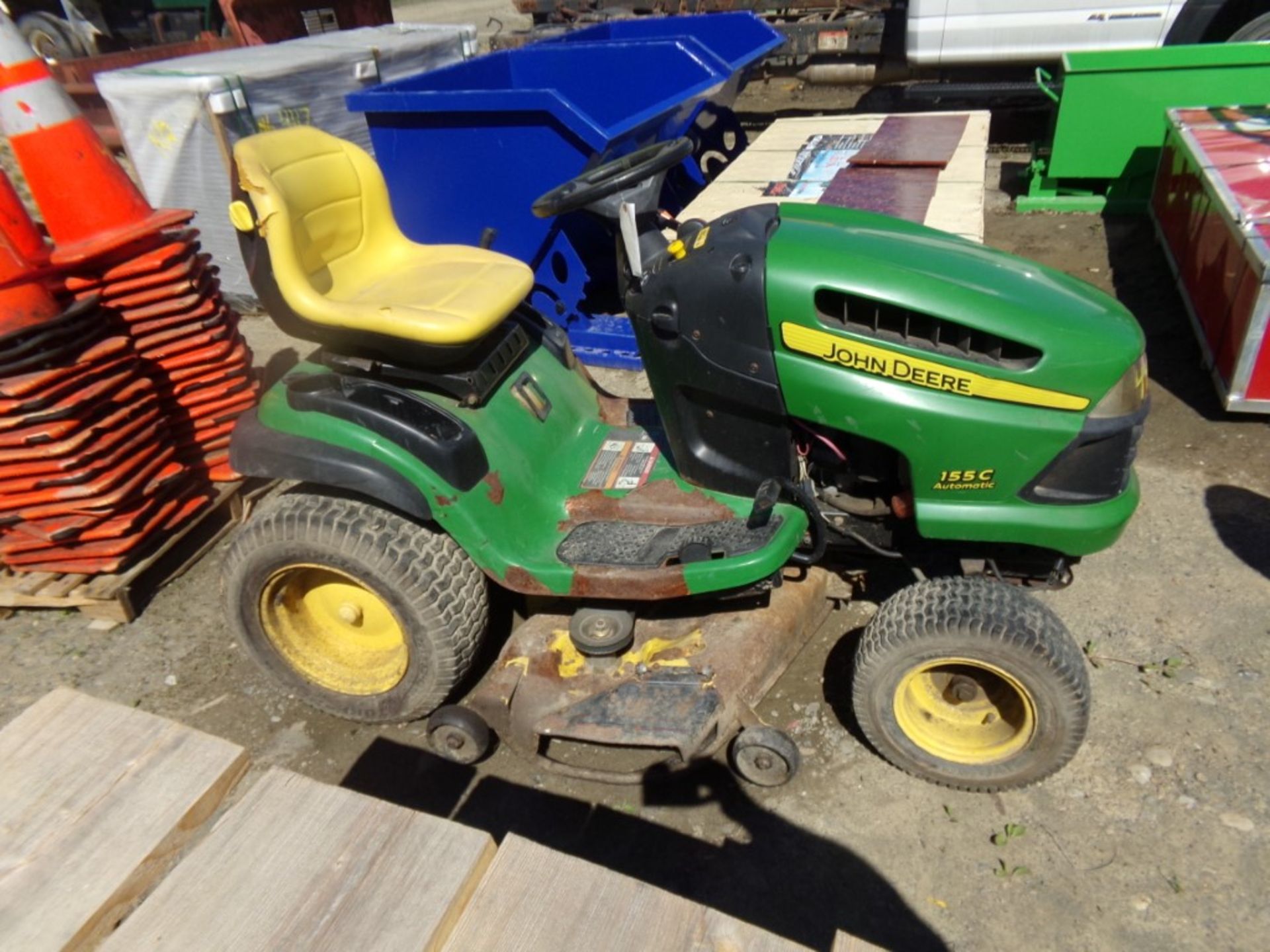 John Deere 155C Automatic with 42'' Deck, 25 HP Briggs Engine, Runs, Drives and Mows, 463 Hrs., - Image 2 of 2