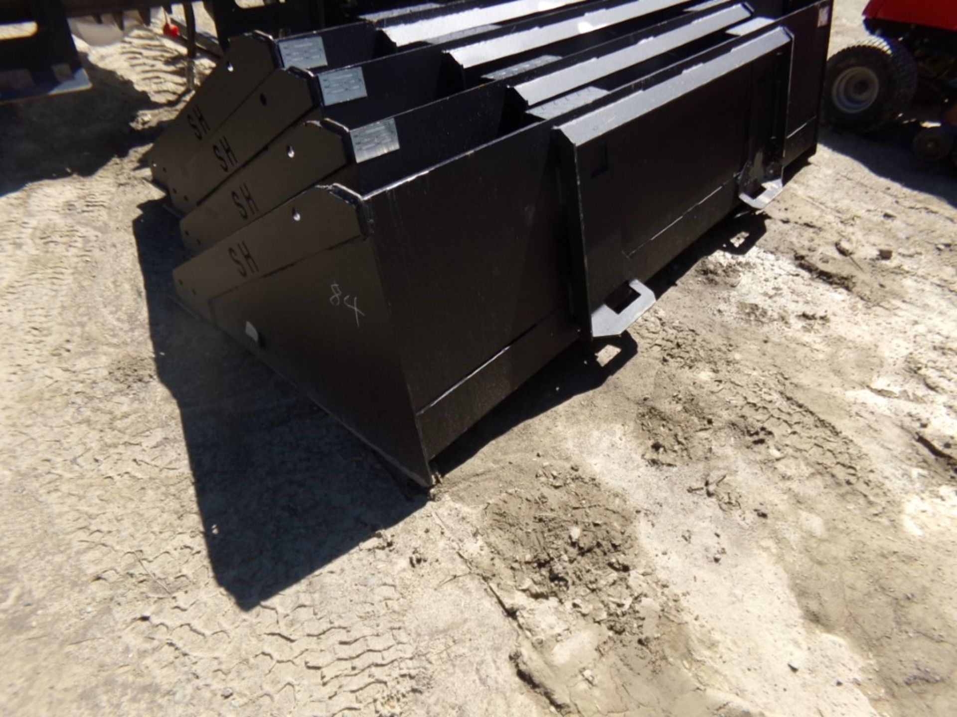 New 84'' Bucket for Skid Steer Loader - Image 2 of 2