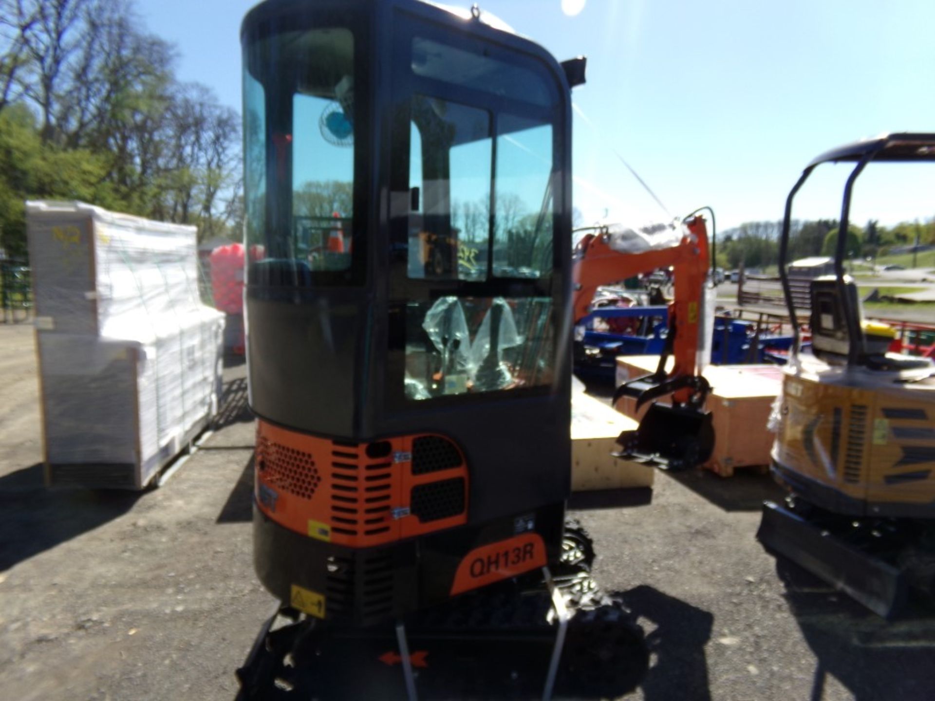 New AGT Industrial QH13R Full Cab Mini Excavator with Stationary Thumb, Grader Blade and Gas Engine - Image 2 of 5