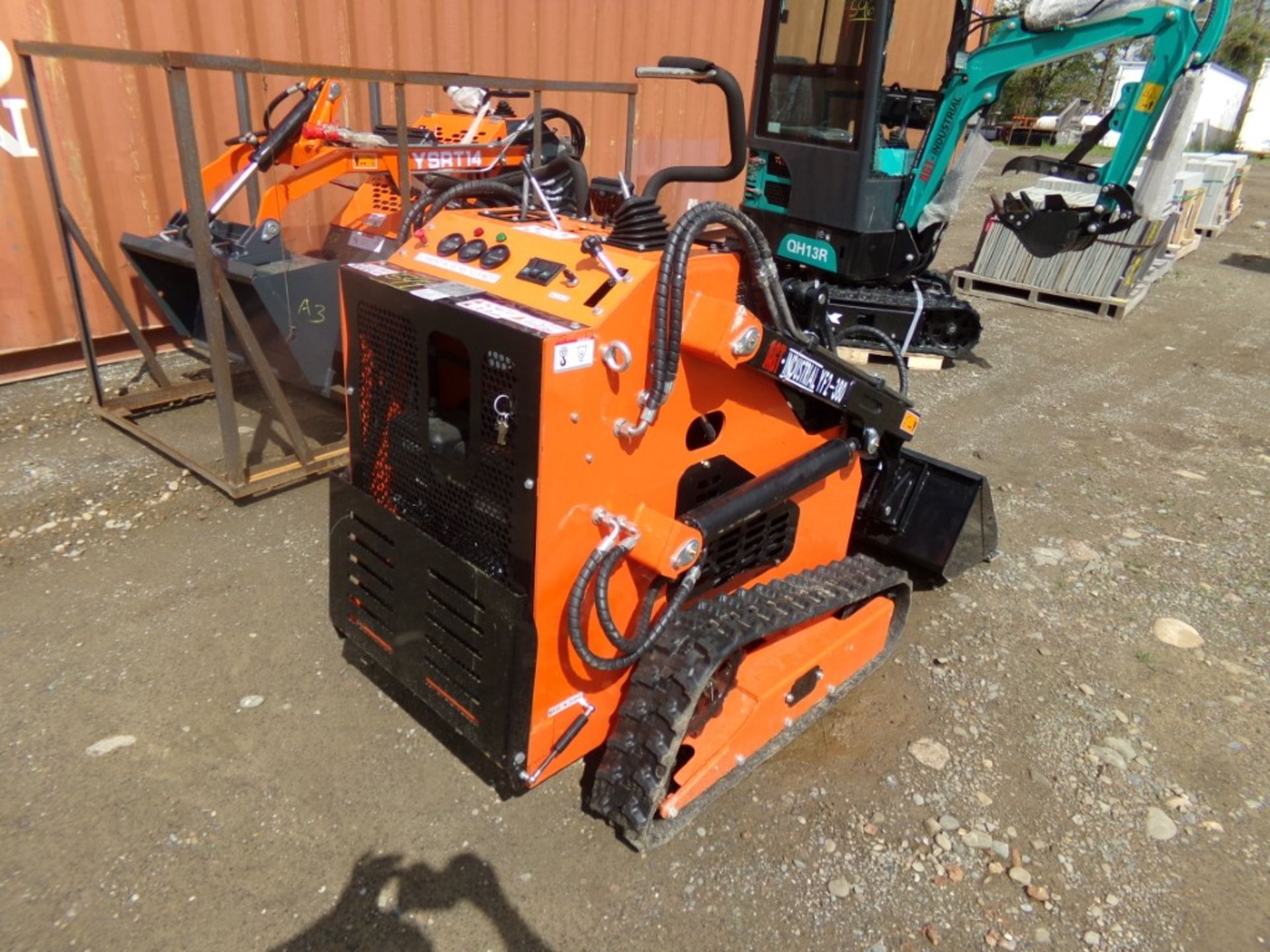 New Orange AGT Industrial YF2-380 Gas Mini Skid Loader with 40'' Bucket, CONTROLS DAMAGED IN