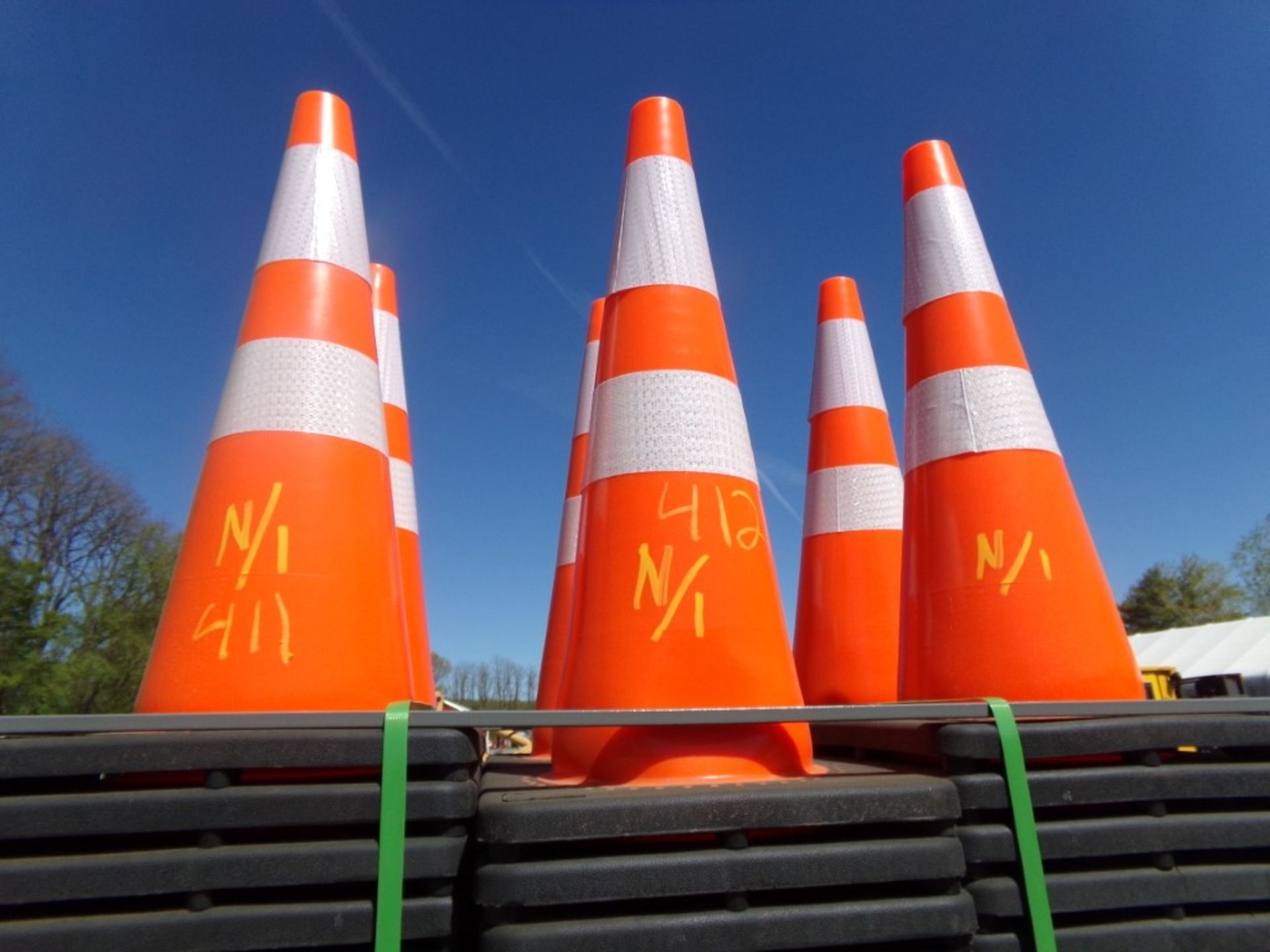 (50) New Orange Traffic Cones (50 x Bid Price)