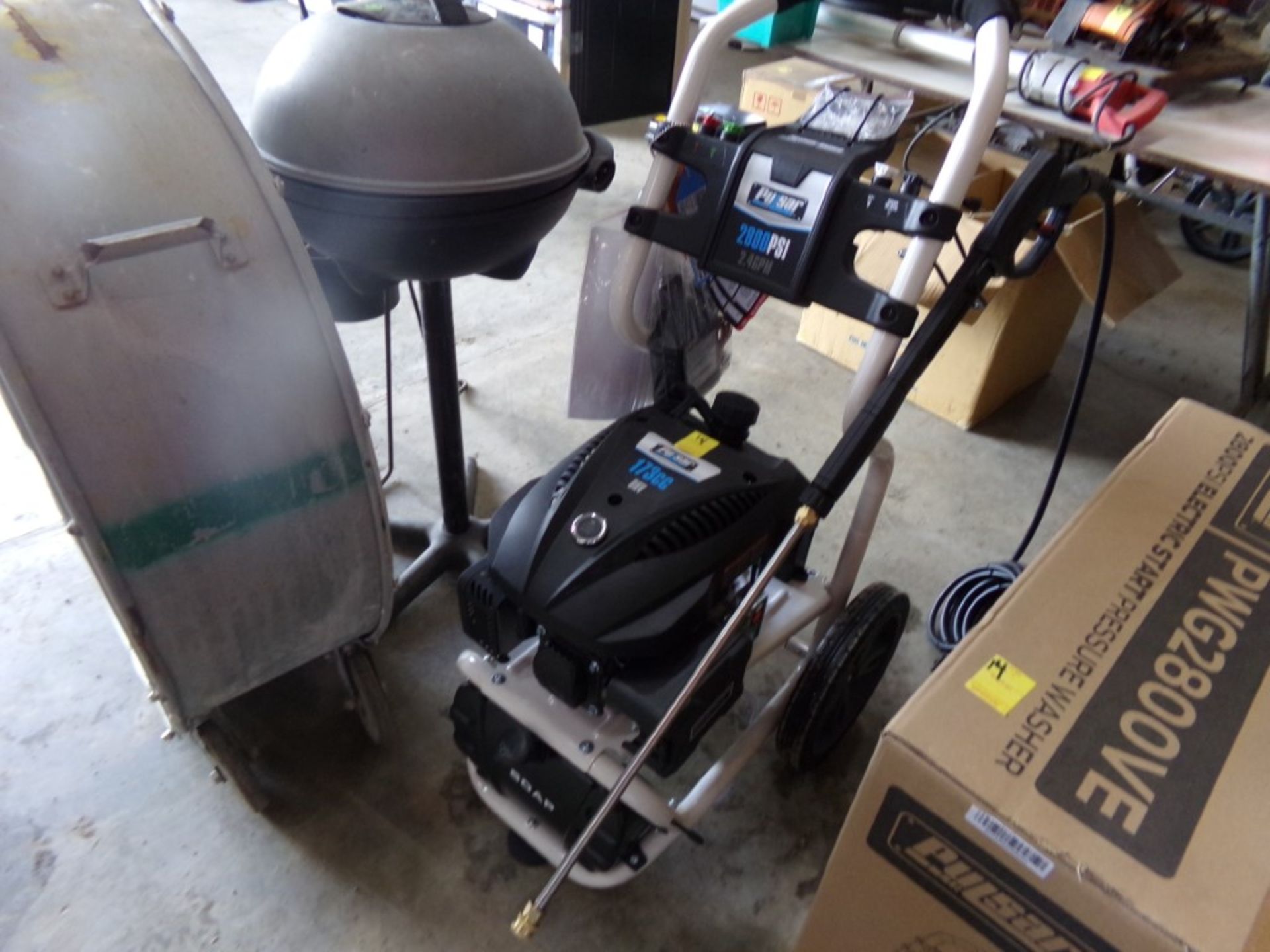 New Pulsar 2800 PSI Gas Powered Pressure Washer, 2.4 GPM, On Wheels