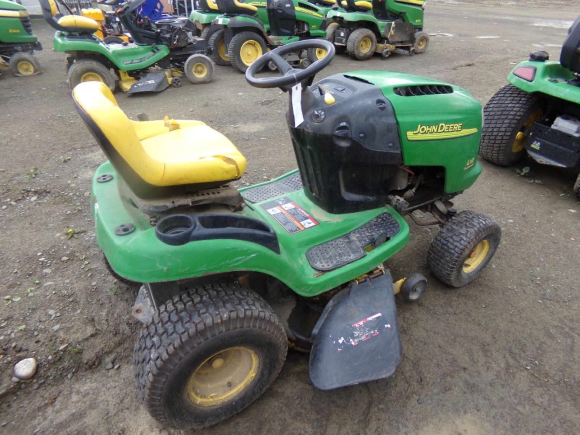 John Deere L110 Automatic with 42'' Deck, 17.5 HP Kohler, Runs, Drive,Moves, Noisy LIfters, Hydro, - Image 2 of 2