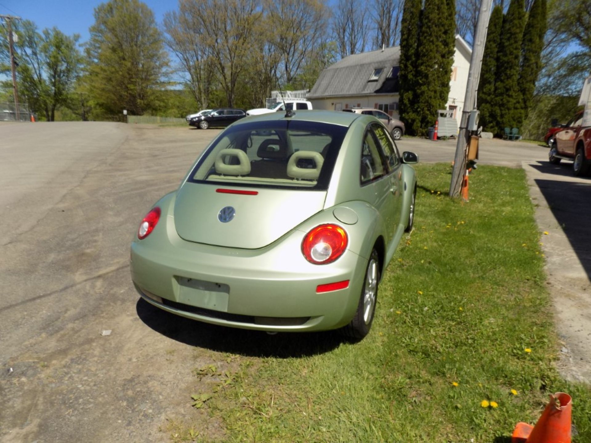 2009 Volkswagen Beetle S, 5-Speed Man, Leather, Sunroof, Green, 130,114 Mi, Vin# 3VWRG31C39M503848 - - Image 3 of 4