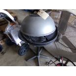 20'' Round Electric Grill on Pedestal