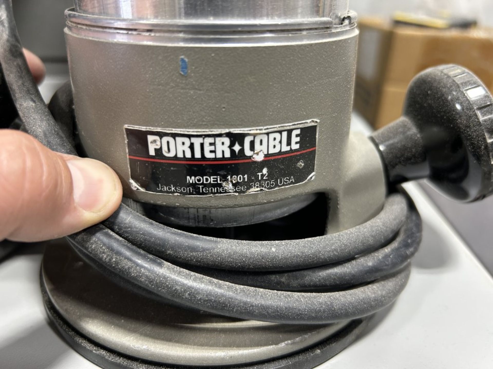 PORTER-CABLE SPEEDMATIC 7539 ROUTER AND PORTER-CABLE 690LR ROUTER - Image 7 of 8