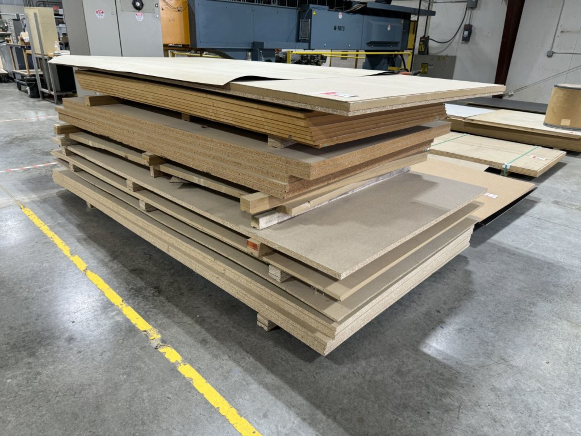 PARTICLE BOARD, ASSORTED SIZES