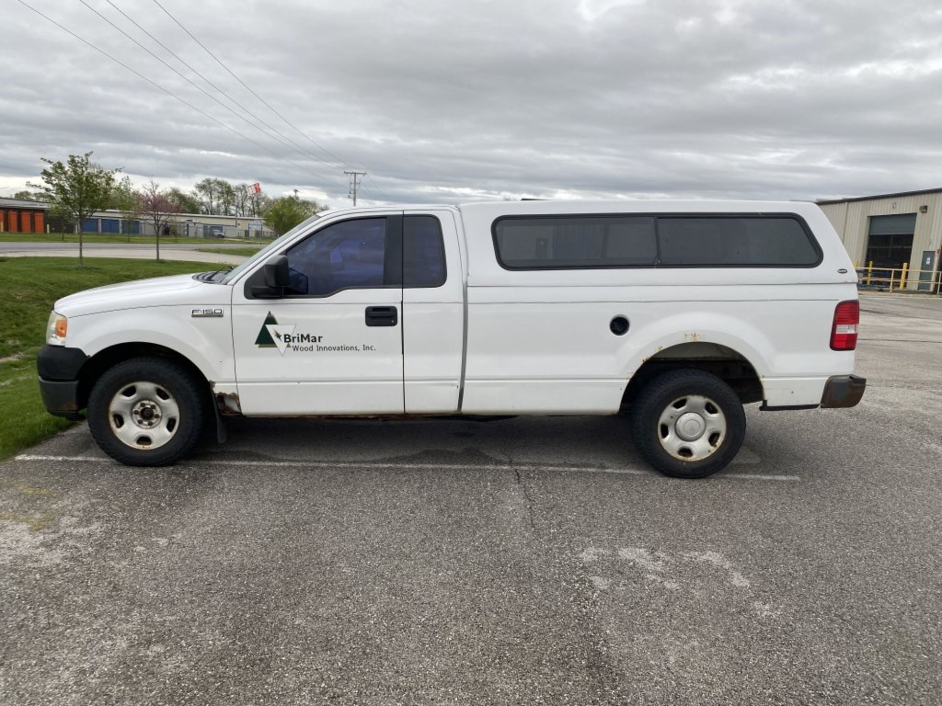 2005 FORD F150 XLT PICKUP TRUCK, EXTENDED CAB, LONG BOX WITH TOPPER, 2WD, AUTO TRANS, AM/FM-CD, - Image 2 of 22