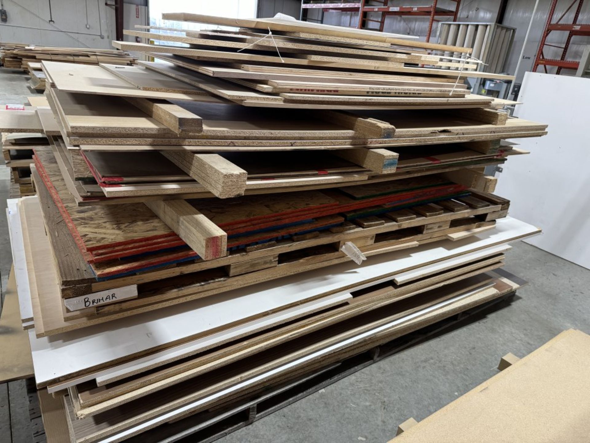 ASSORTED PARTICLE BOARD, VARIOUS SIZES - Image 3 of 3