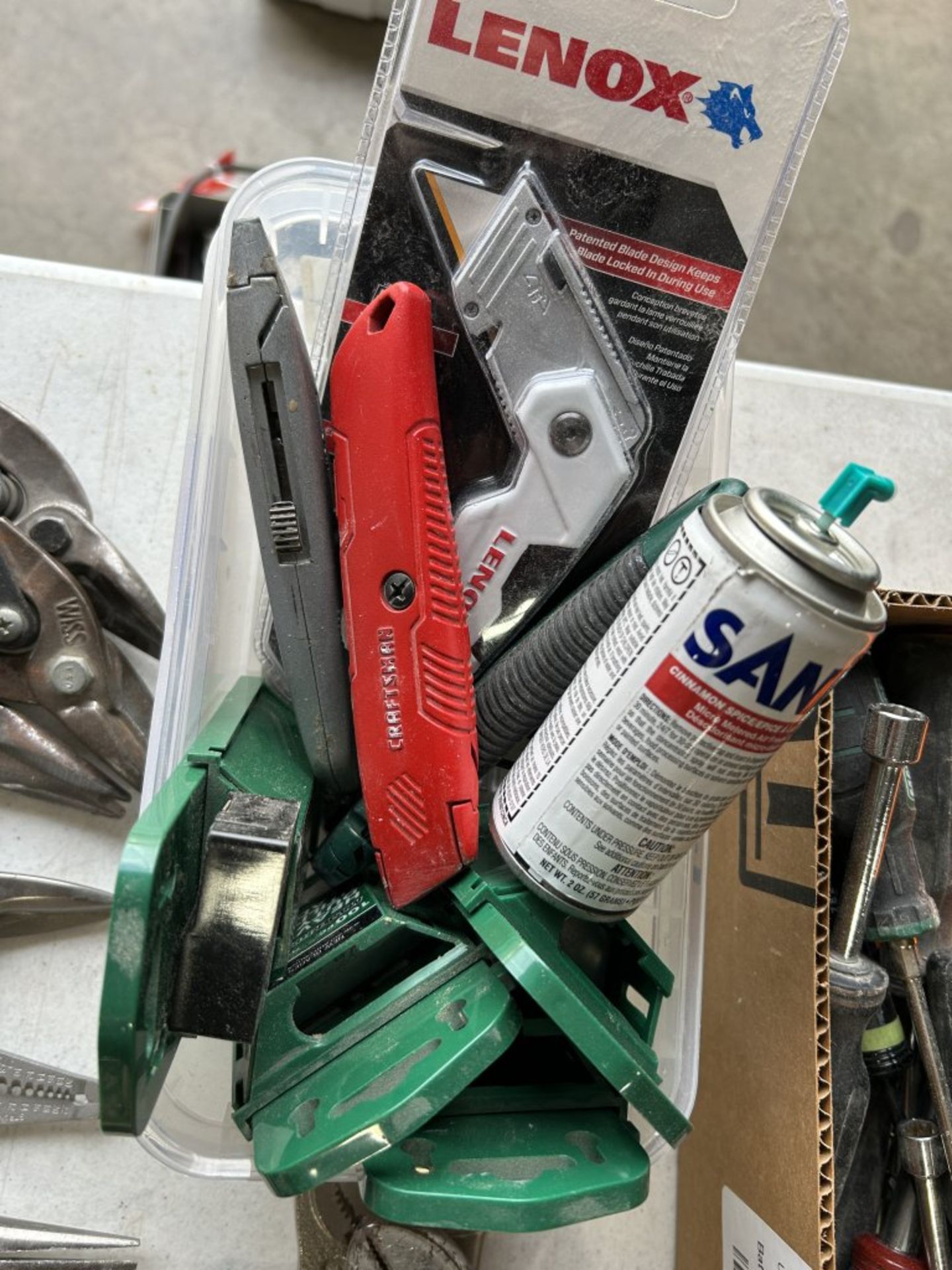 ASSORTED TOOLS INCLUDING PLIERS, TIN SNIPS, SCREWDRIVERS, RAZOR-BLADES, ETC. - Image 7 of 7