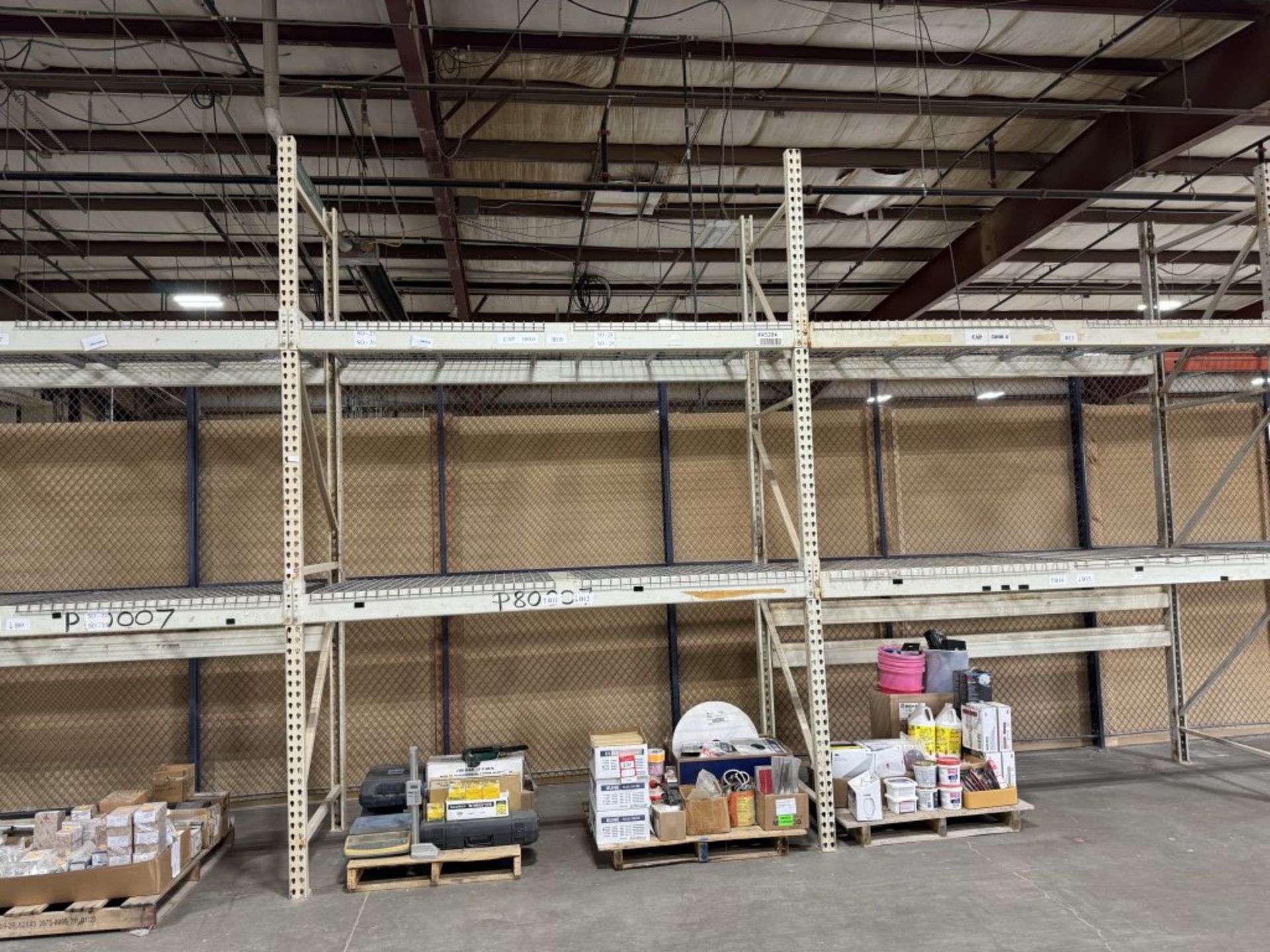 PALLET RACKING: (5) 12' X 42'' UPRIGHTS, (3) 10' X 42'' UPRIGHTS, (20) 10' CROSS BEAMS, (26) METAL - Image 4 of 7