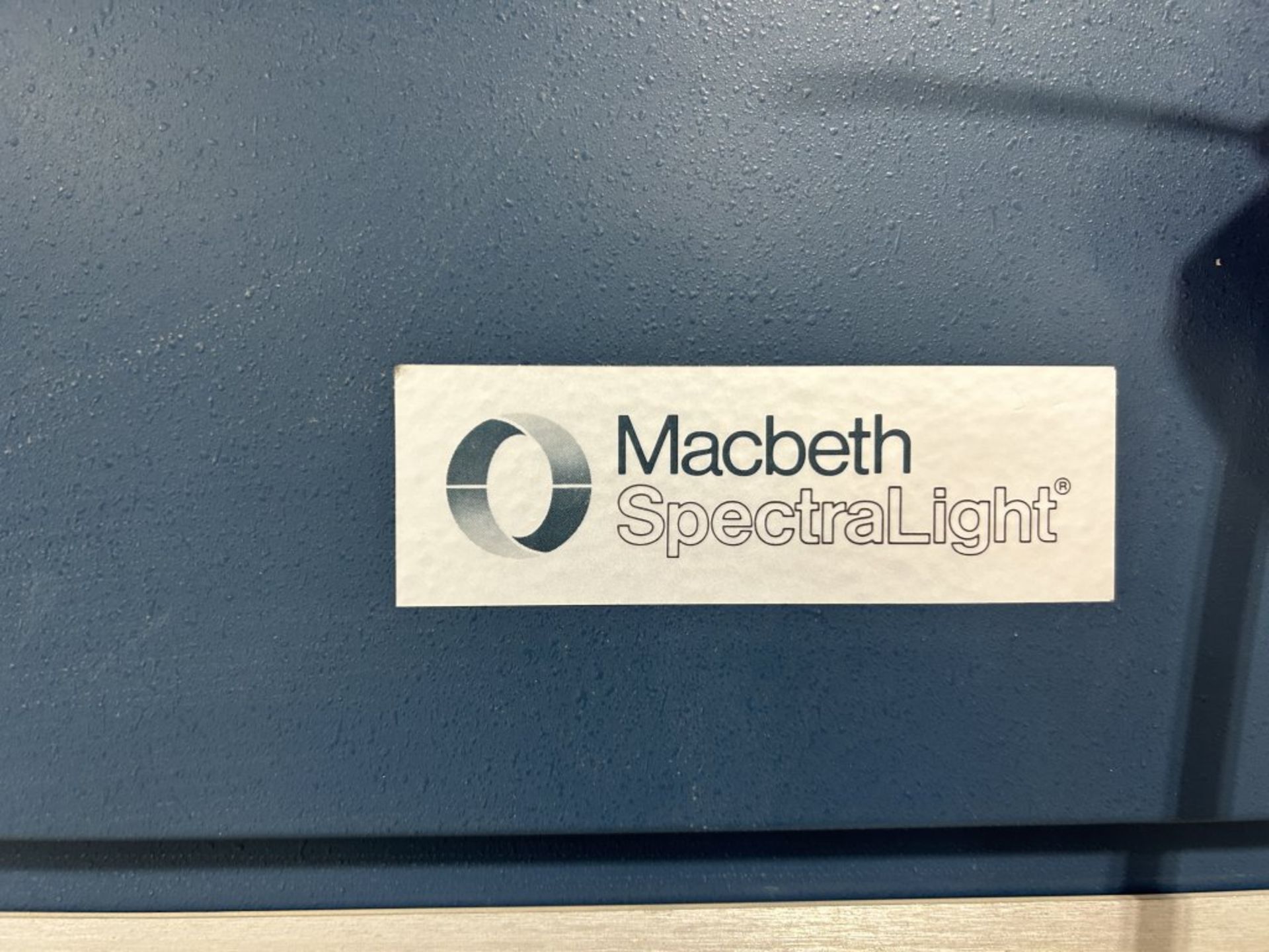 MACBETH SPECTRALIGHT PAINT LIGHT CABINET, 36'' W X 24'' D X 36'' T, 110 VOLT - Image 2 of 6