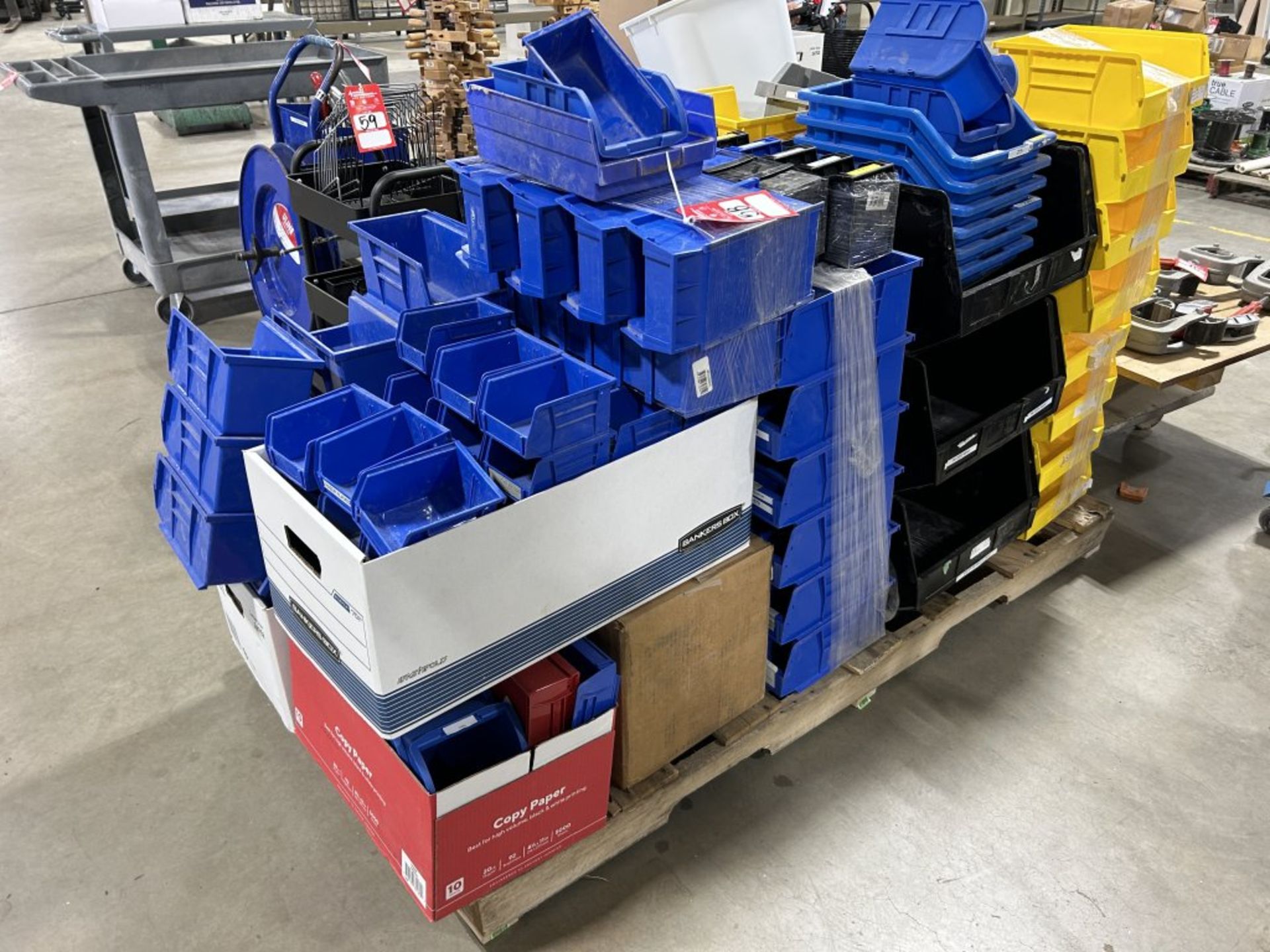 LARGE PALLET FULL OF ASSORTED PLASTIC BINS, STACKABLE, ASSORTED SIZES