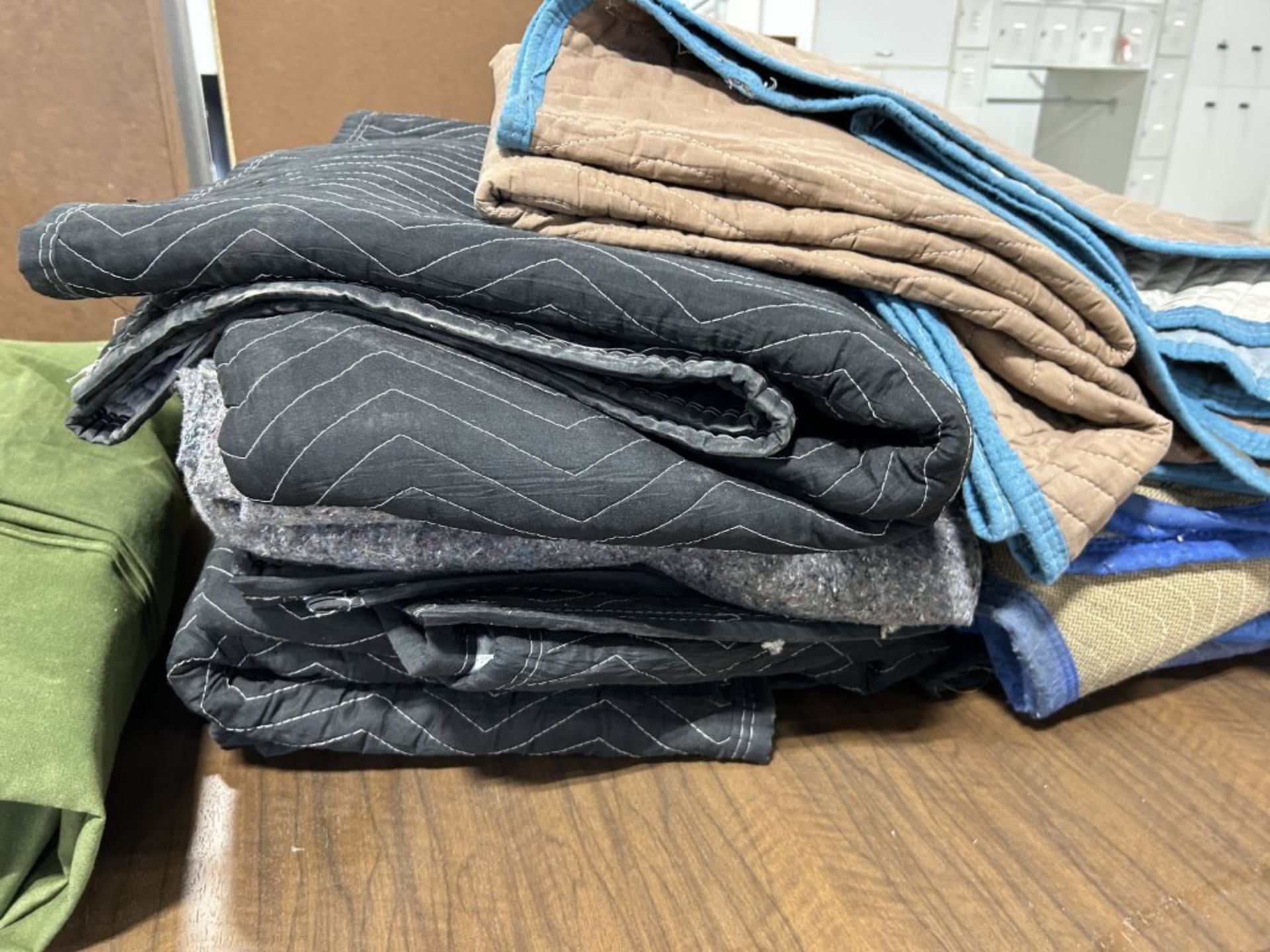 LOT OF (10) ASSORTED MOVING BLANKETS - Image 3 of 4