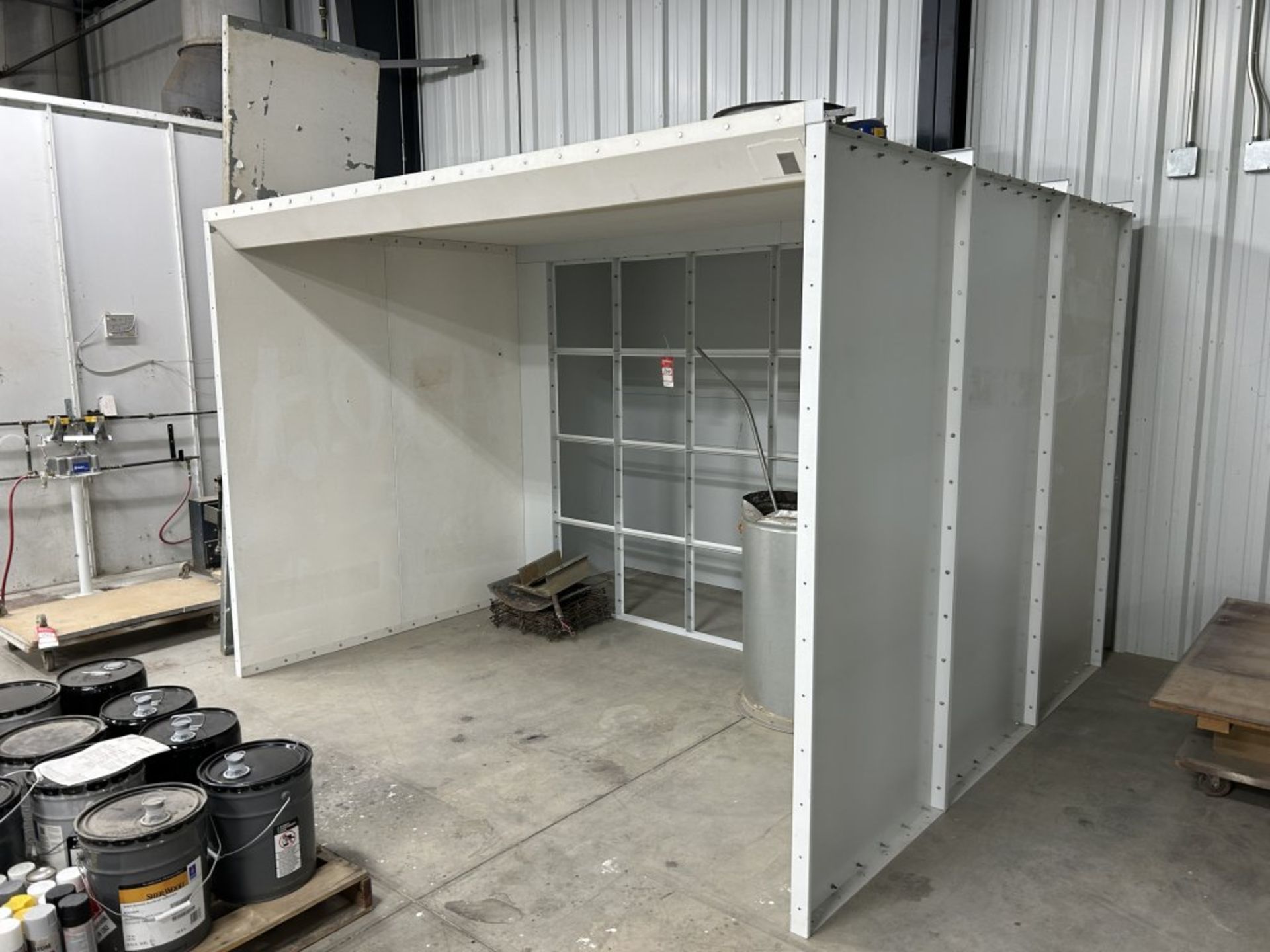 PAINT BOOTH, 10' X 9' X 86'', BUYER IS RESPONSIBLE FOR PROPER REMOVAL - Image 2 of 6
