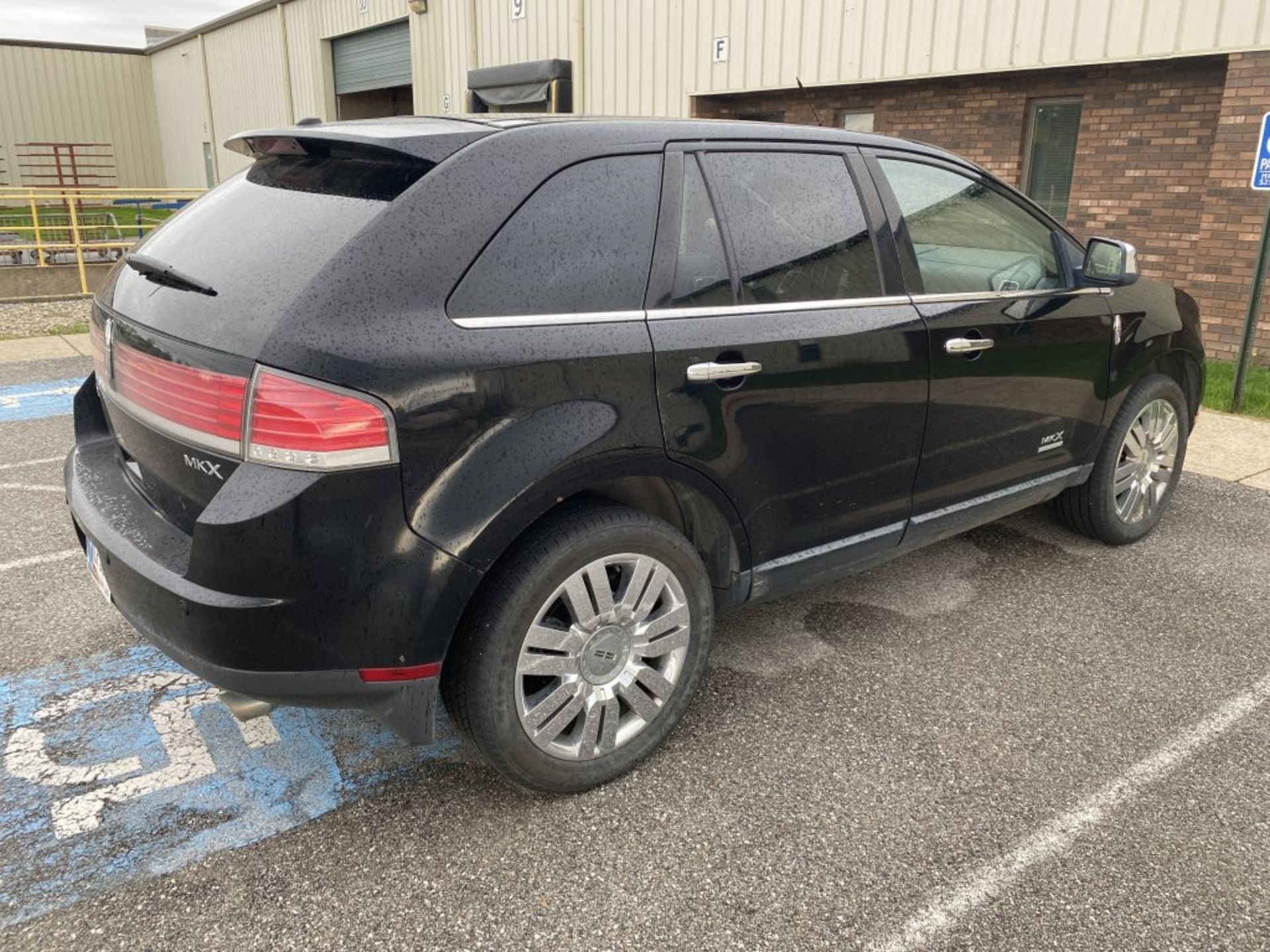 2008 LINCOLN MKX LIMITED EDITION, AUTO TRANS, AM/FM-CD-AUX, HEAT/AC SEATS, MOONROOF, PW, PL, - Image 5 of 21