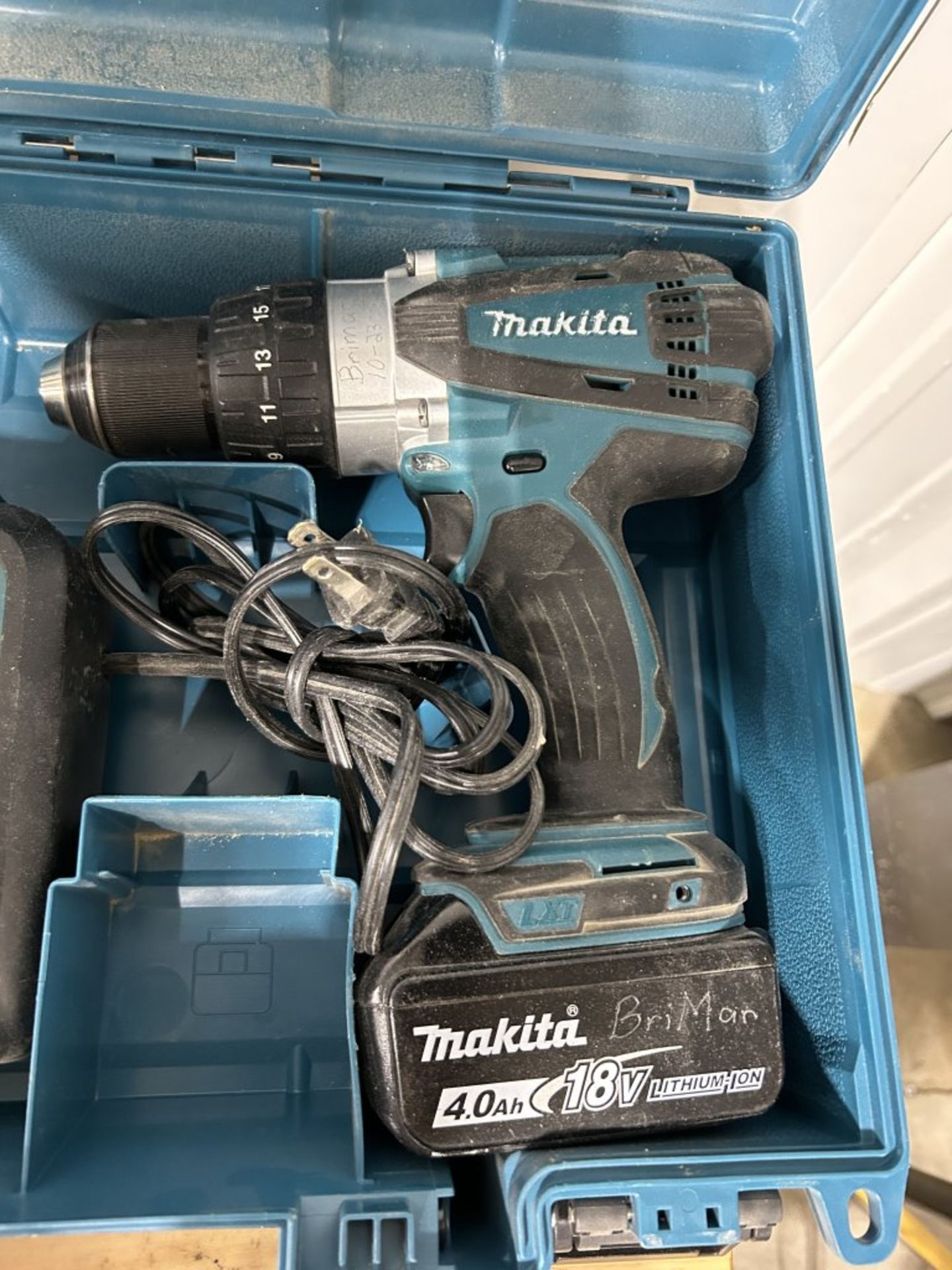 MAKITA XF003 18V 4.0AH 1/2'' CORDLESS DRILL, WITH CHARGER & CASE - Image 2 of 4