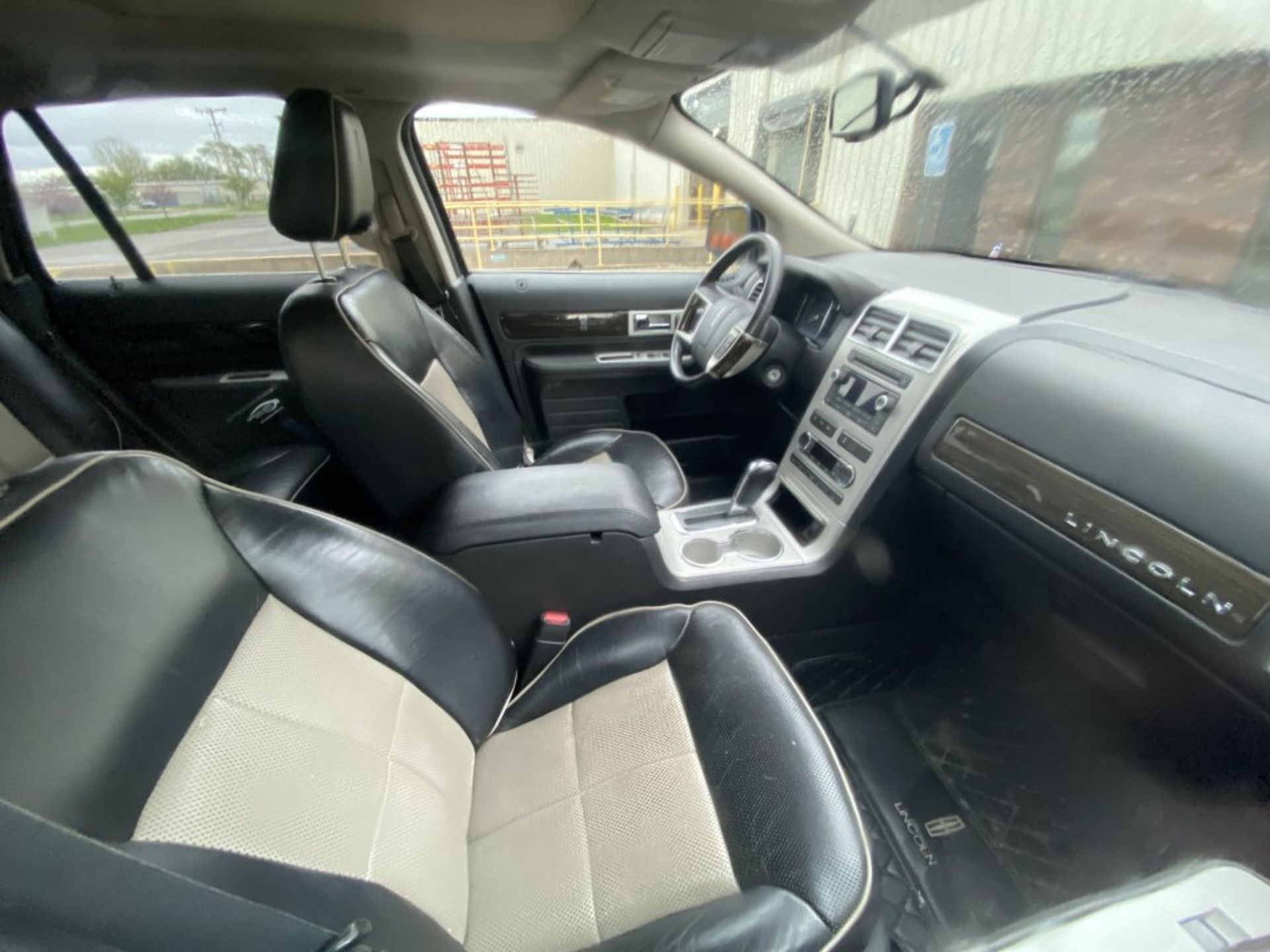 2008 LINCOLN MKX LIMITED EDITION, AUTO TRANS, AM/FM-CD-AUX, HEAT/AC SEATS, MOONROOF, PW, PL, - Image 15 of 21