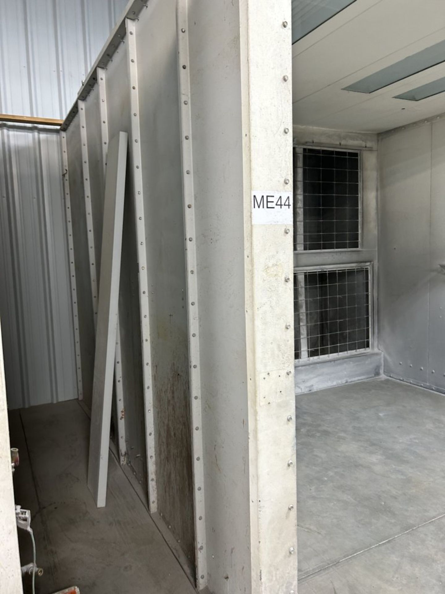 MID-STATE INDUSTRIAL PAINT BOOTH, 13' X 13.5' X 10.5', BUYER IS RESPONSIBLE FOR PROPER REMOVAL - Image 8 of 11