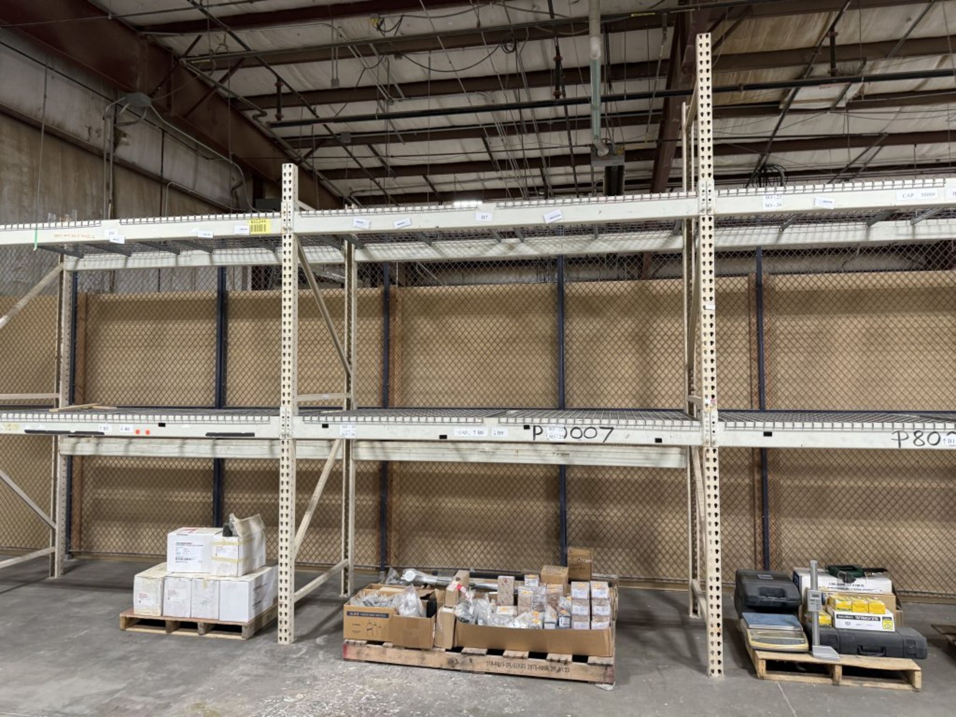 PALLET RACKING: (5) 12' X 42'' UPRIGHTS, (3) 10' X 42'' UPRIGHTS, (20) 10' CROSS BEAMS, (26) METAL - Image 5 of 7