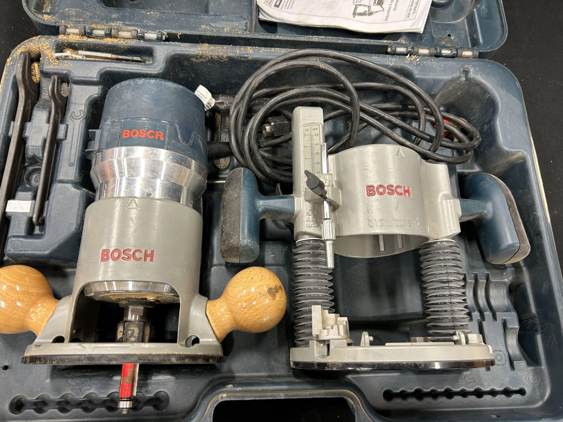 BOSCH PLUNGE ROUTER KIT WITH VARIABLE SPEED - A48