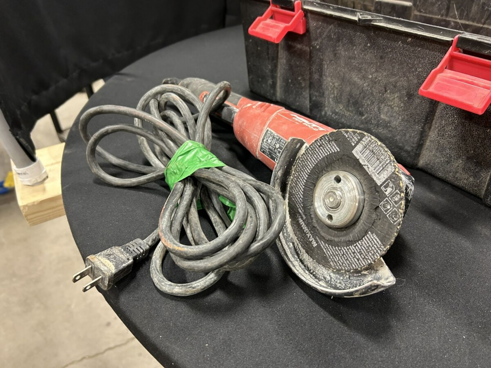 HILTI ANGLE GRINDER MODEL DEG 500-D - Image 5 of 8