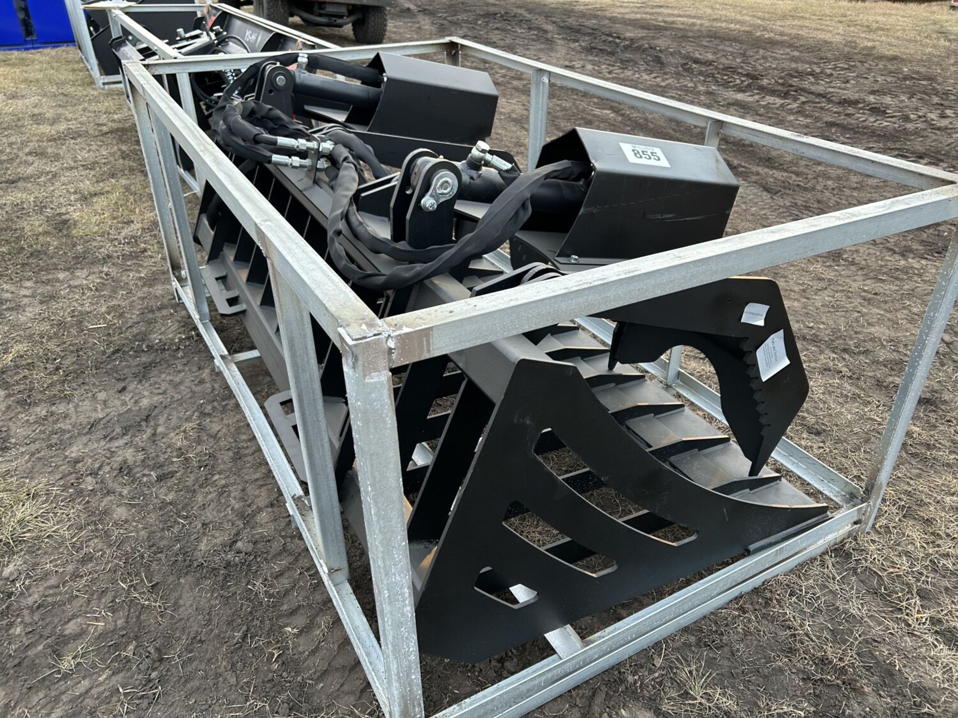 UNUSED 2024 72 INCH HYDRAULIC ROCK GRAPPLE BUCKET. WORKING WIDTH 72'', OPERATING PRESSURE: 17-