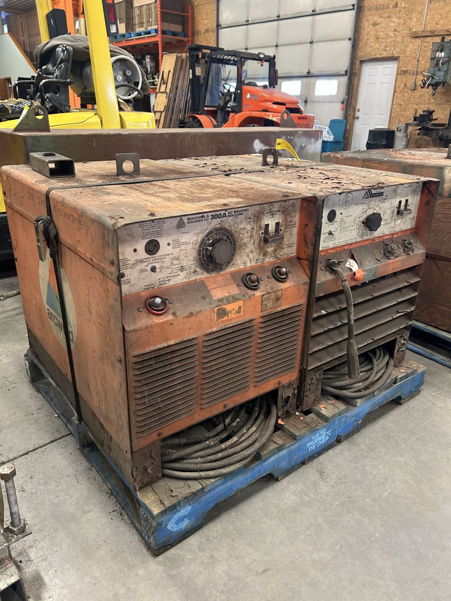 2 - ACKLANDS 300A DC WELDING MACHINES *NOTE: CONDITION UNKNOWN* - Image 2 of 6