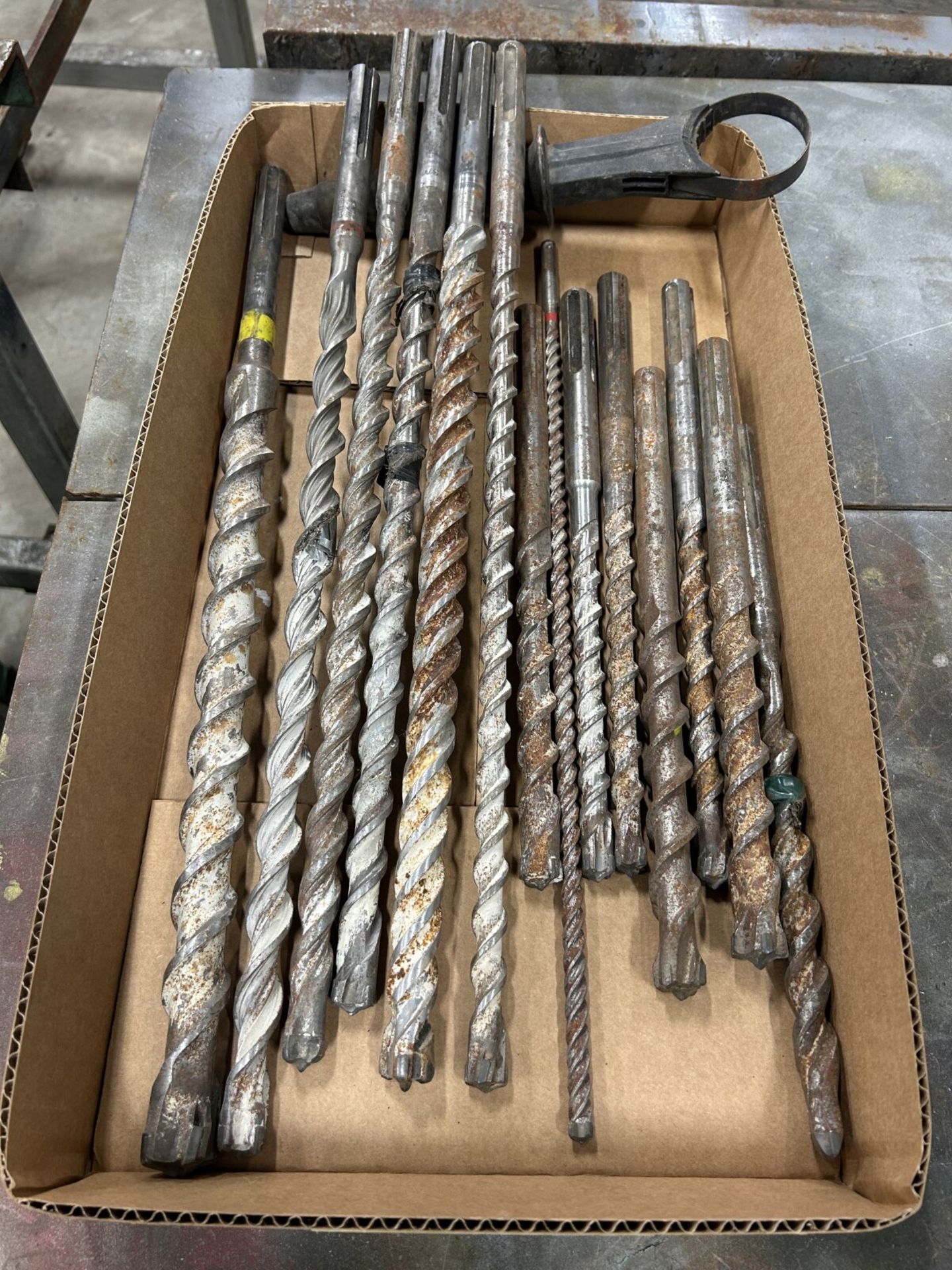 L/O - ASSORTED MASONRY BITS