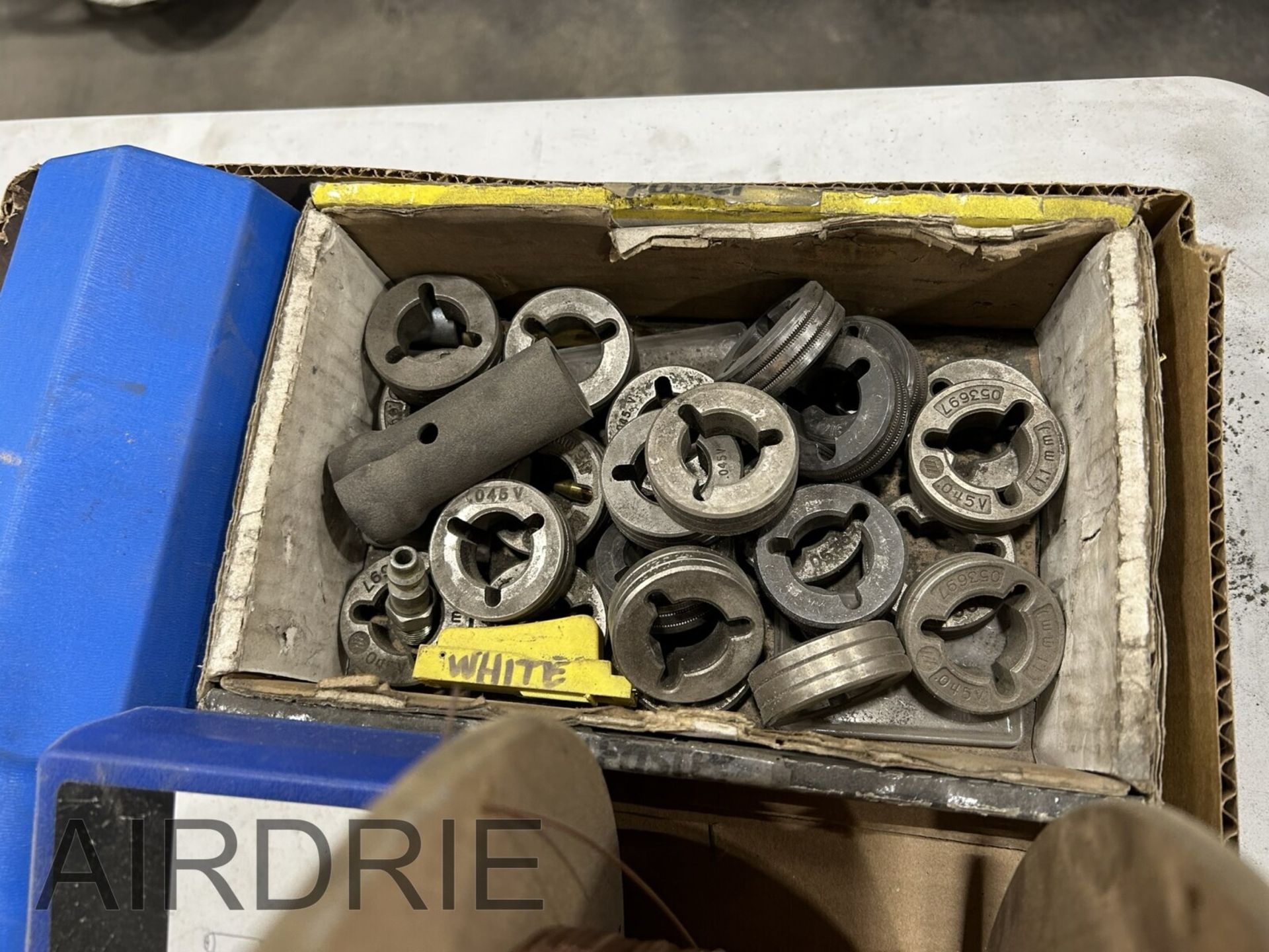 *OFFSITE* MAGMAWELD EI 309L ELECTRODES 0.035" WIRE SPOOL, AND ASSORTED COMPONENTS, ETC. - Image 3 of 6