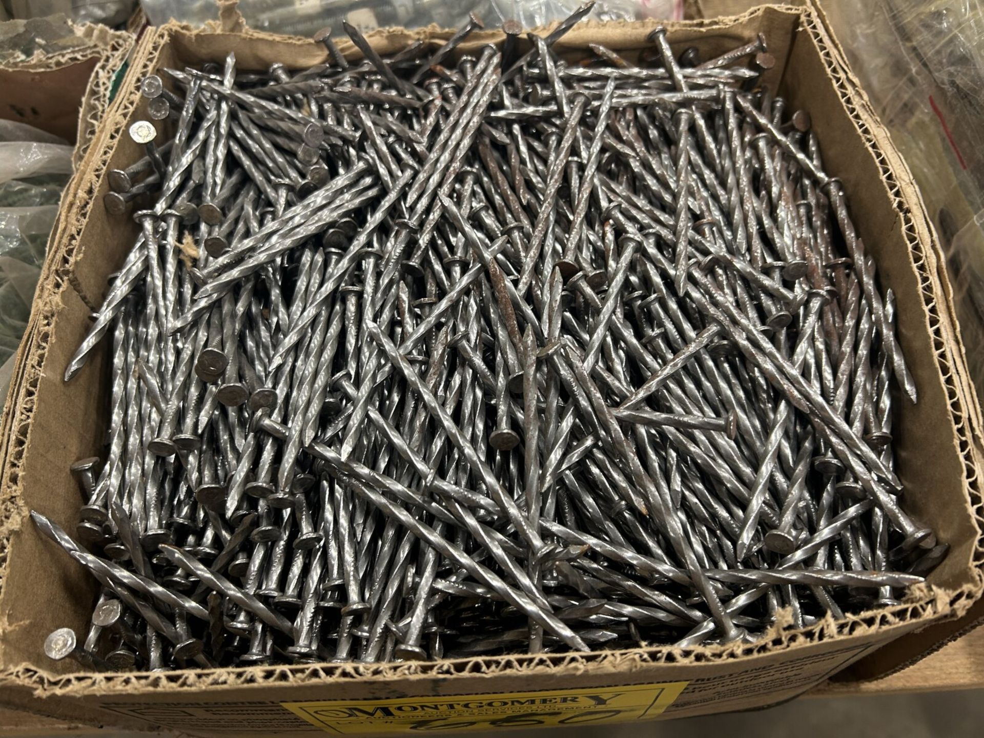 L/O - ASSORTED NAILS, SCREWS, TURNBUCKLES, CABLE CLAMPS, CAP SCREWS, LAG BOLTS, ETC - Image 3 of 6