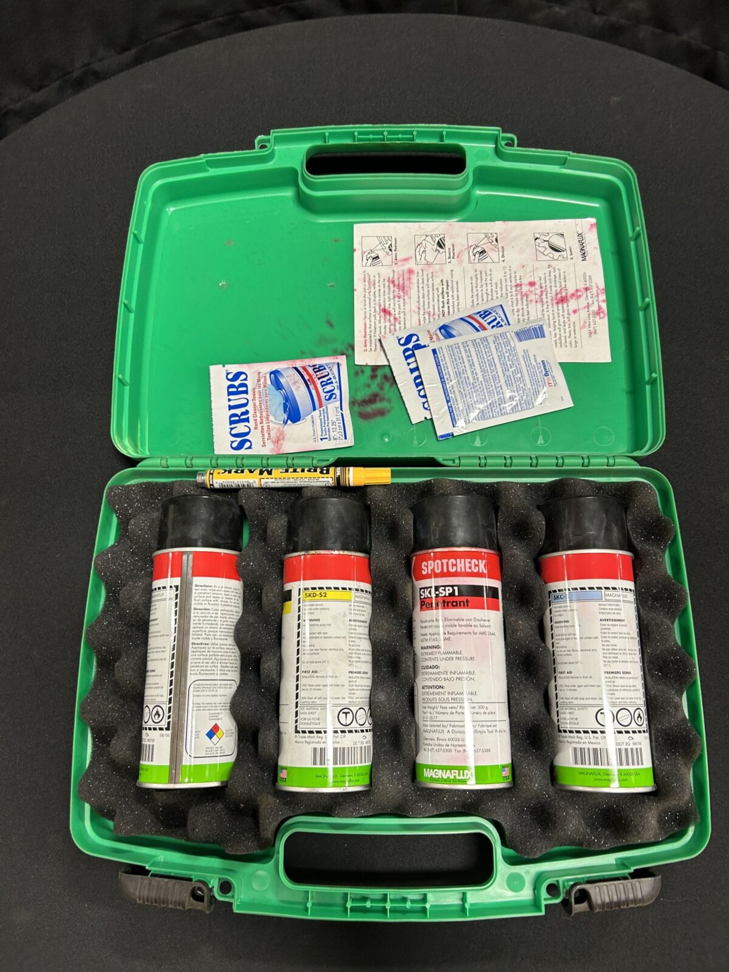 MAGNAFLUX DYE PENETRANT KIT