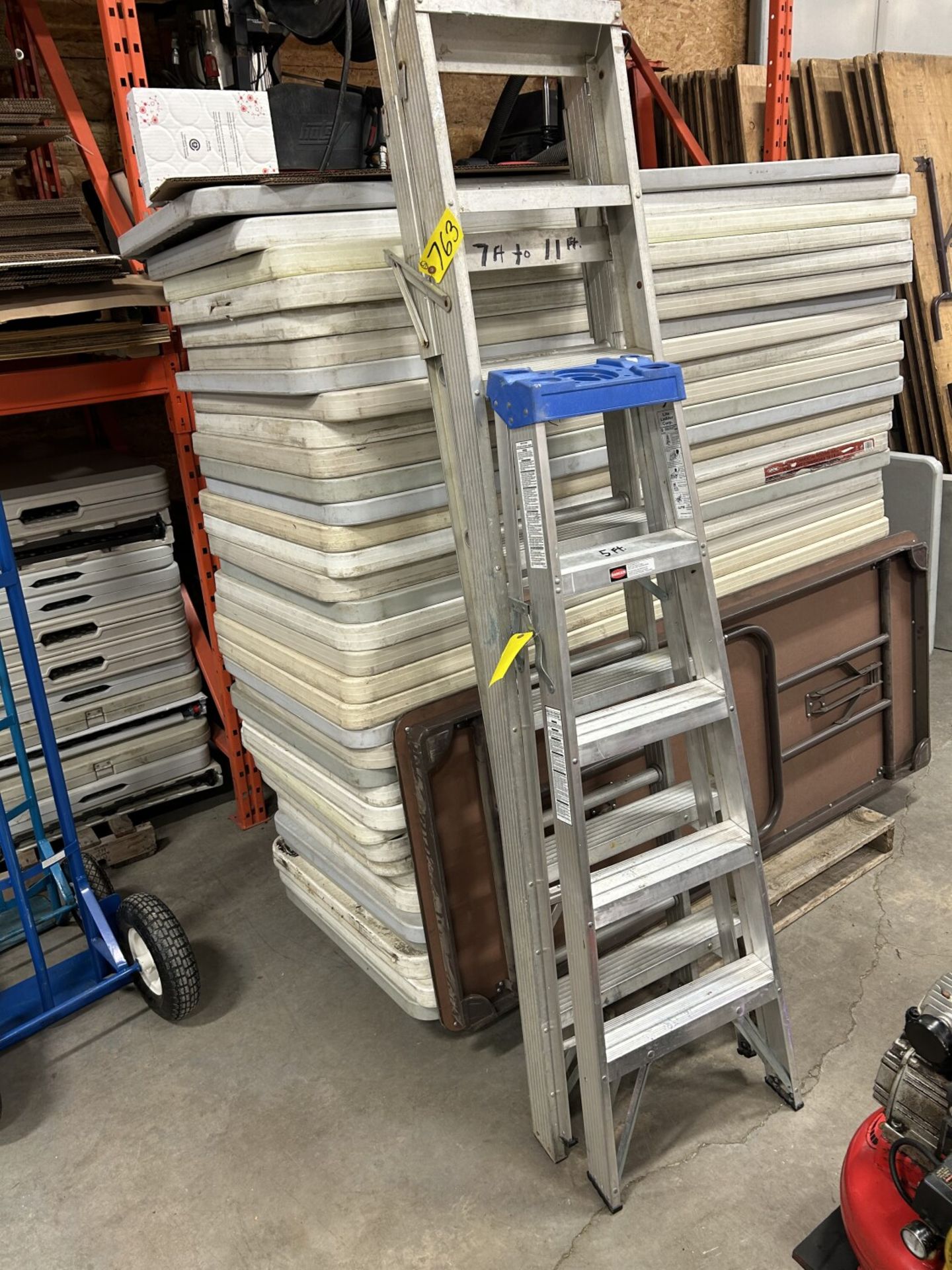 7' - 11' ALUMINUM EXT. LADDER & 5' ALUMINUM STEP LADDER