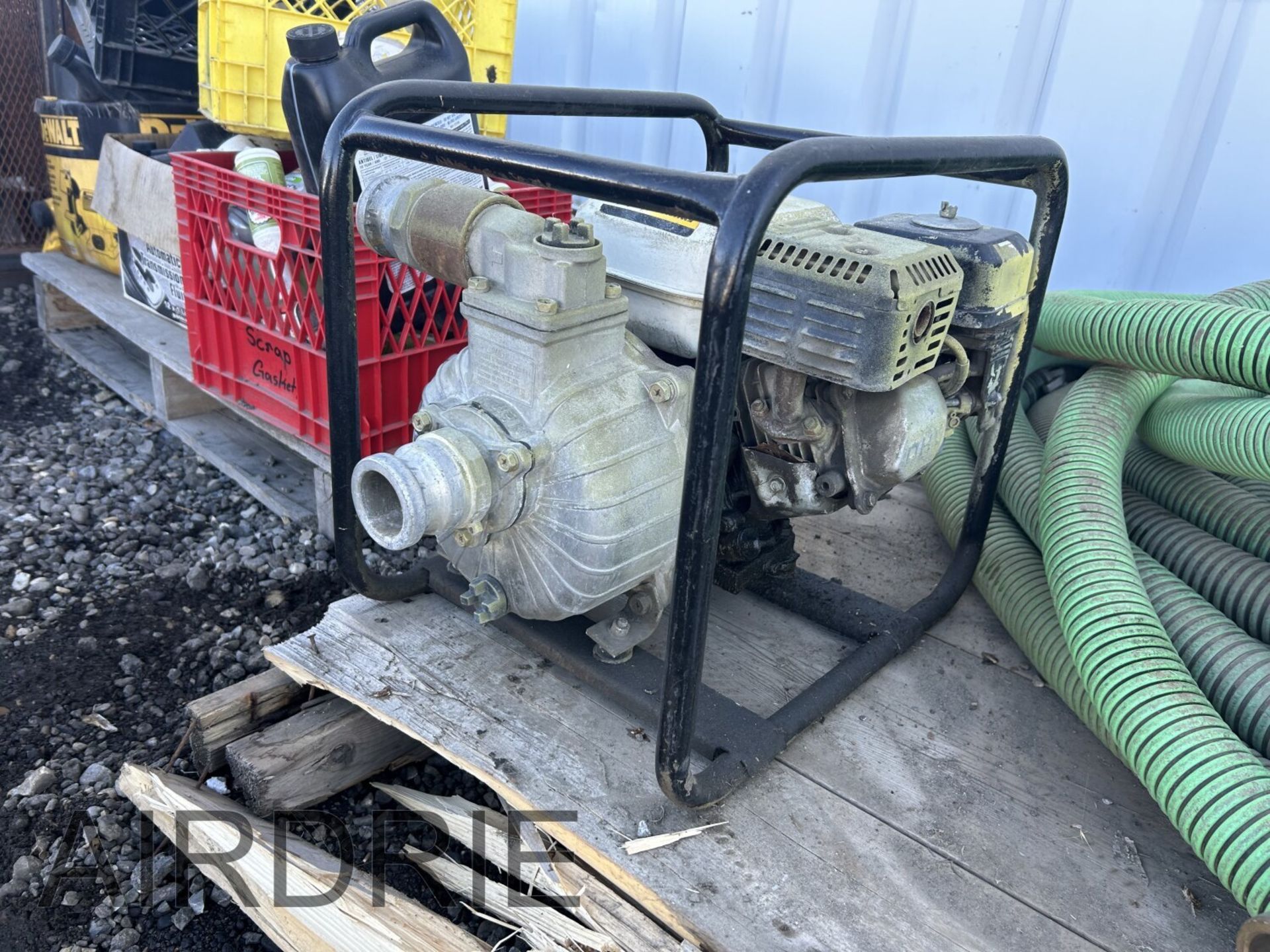 *OFFSITE* HONDA 4HP 2" GAS WATER PUMP W/SUCTION HOSE - Image 3 of 8