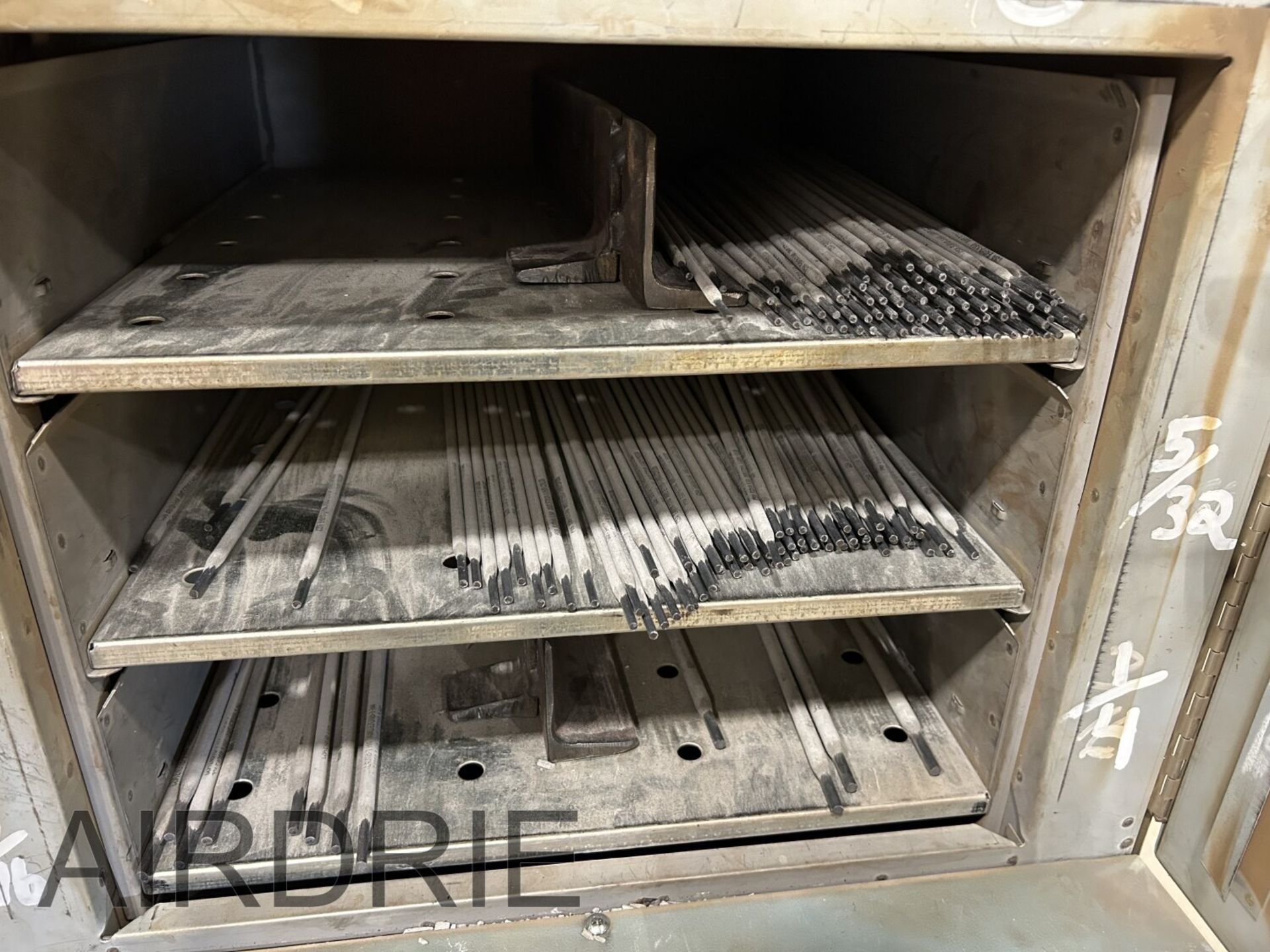 *OFFSITE* GULLCO 350 ELECTRODE STABILIZING OVEN W/ STEEL STAND, S/N 42712-50 (DOES NOT INCLUDE - Image 4 of 7