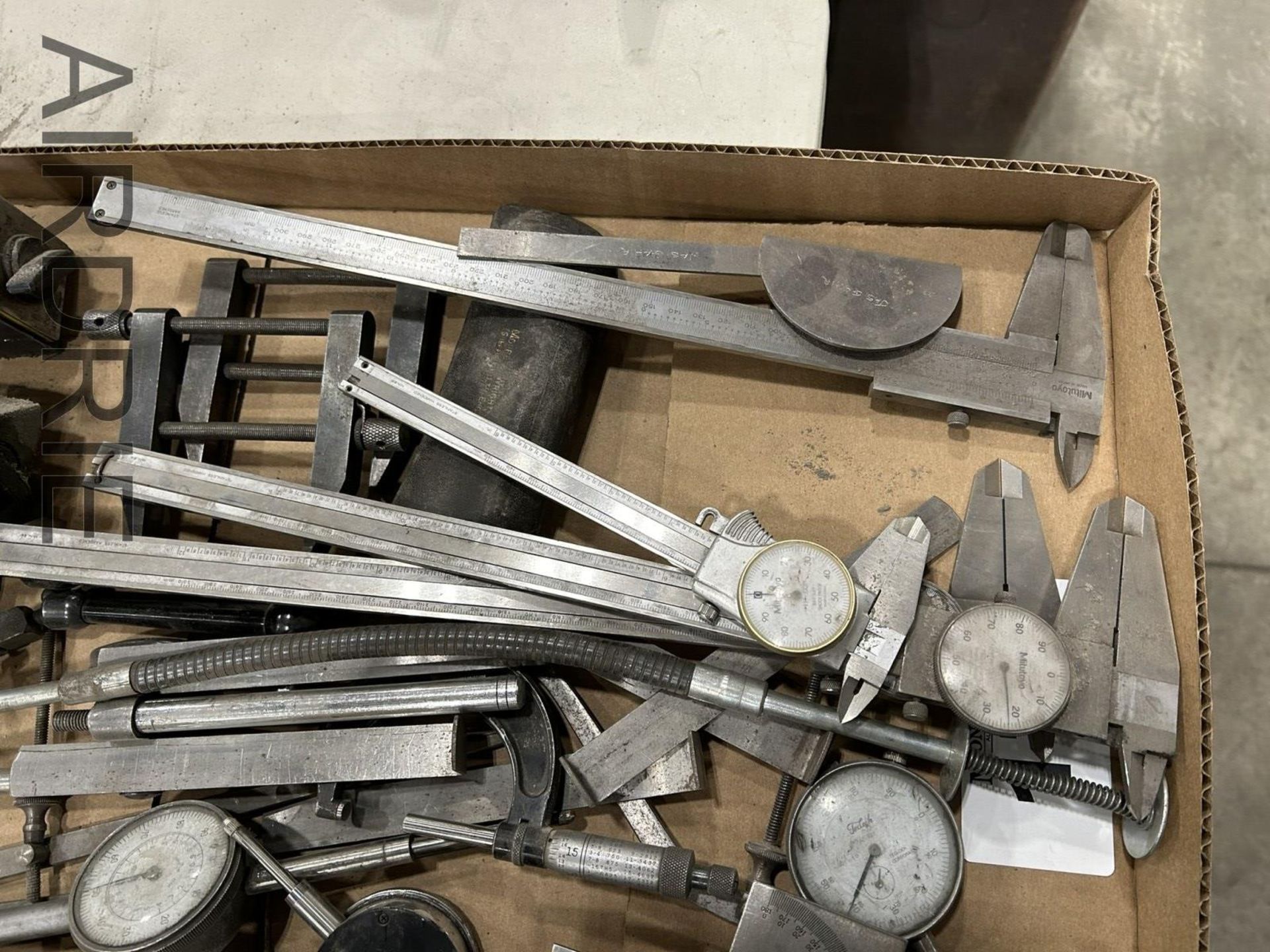 *OFFSITE* L/O ASSORTED MICROMETERS, CALIPERS, METRE STICKS, ETC. - Image 2 of 5