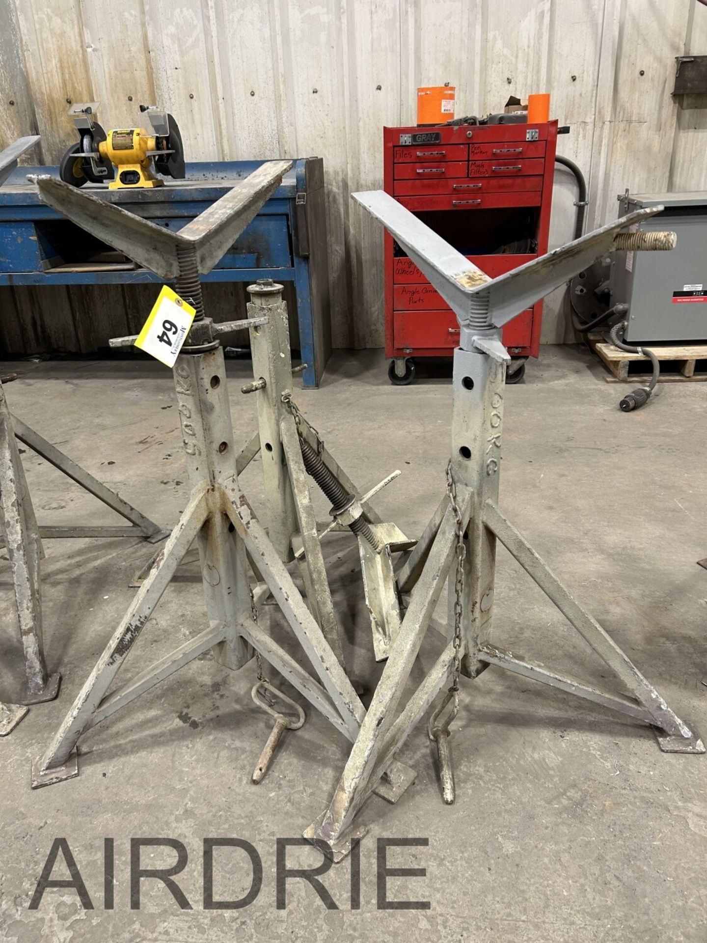 *OFFSITE* 3-500KG SHOP BUILT ADJUSTABLE PIPE STANDS