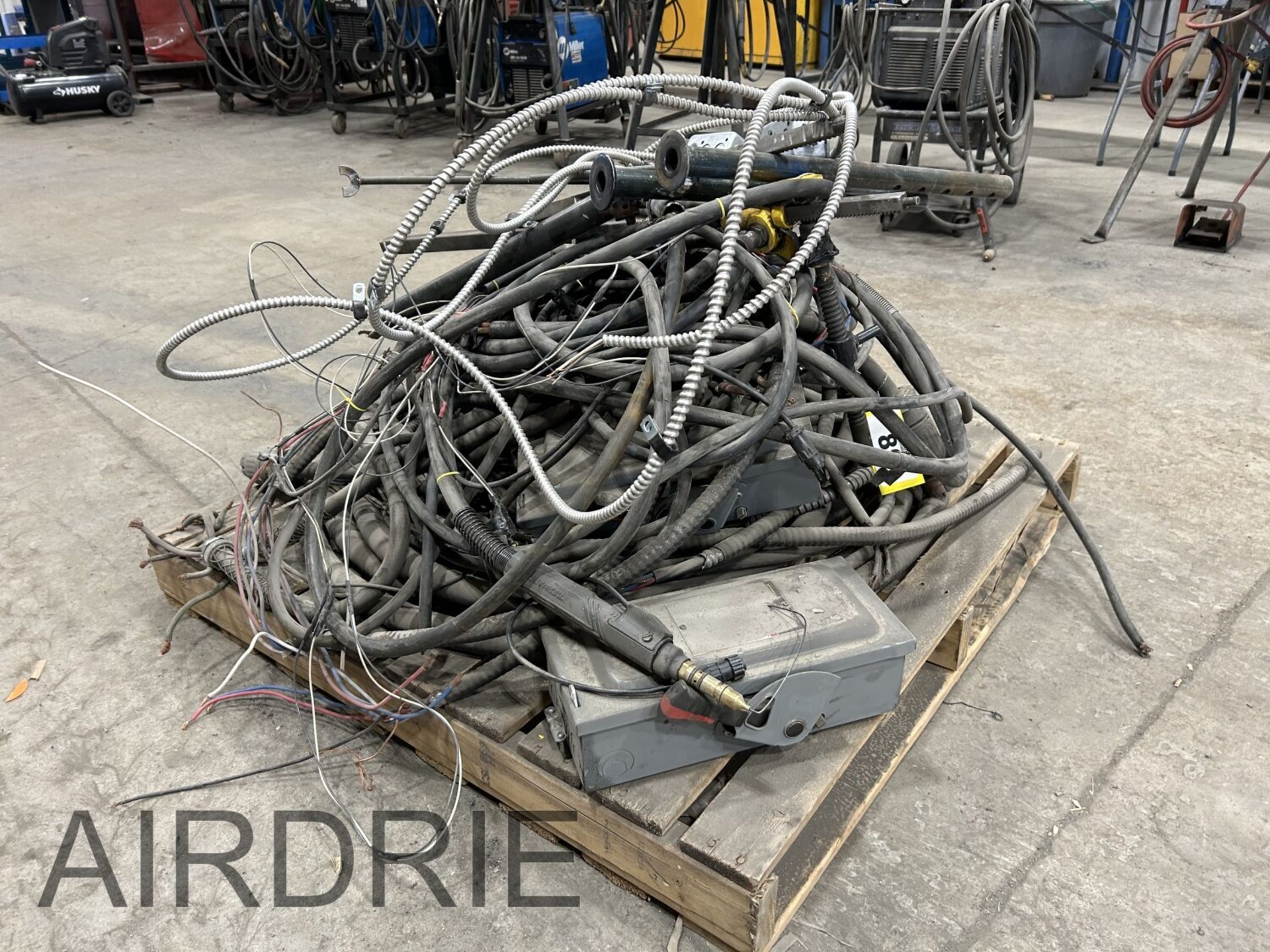 *OFFSITE* PALLET OF ASSORTED WIRE AND CABLE